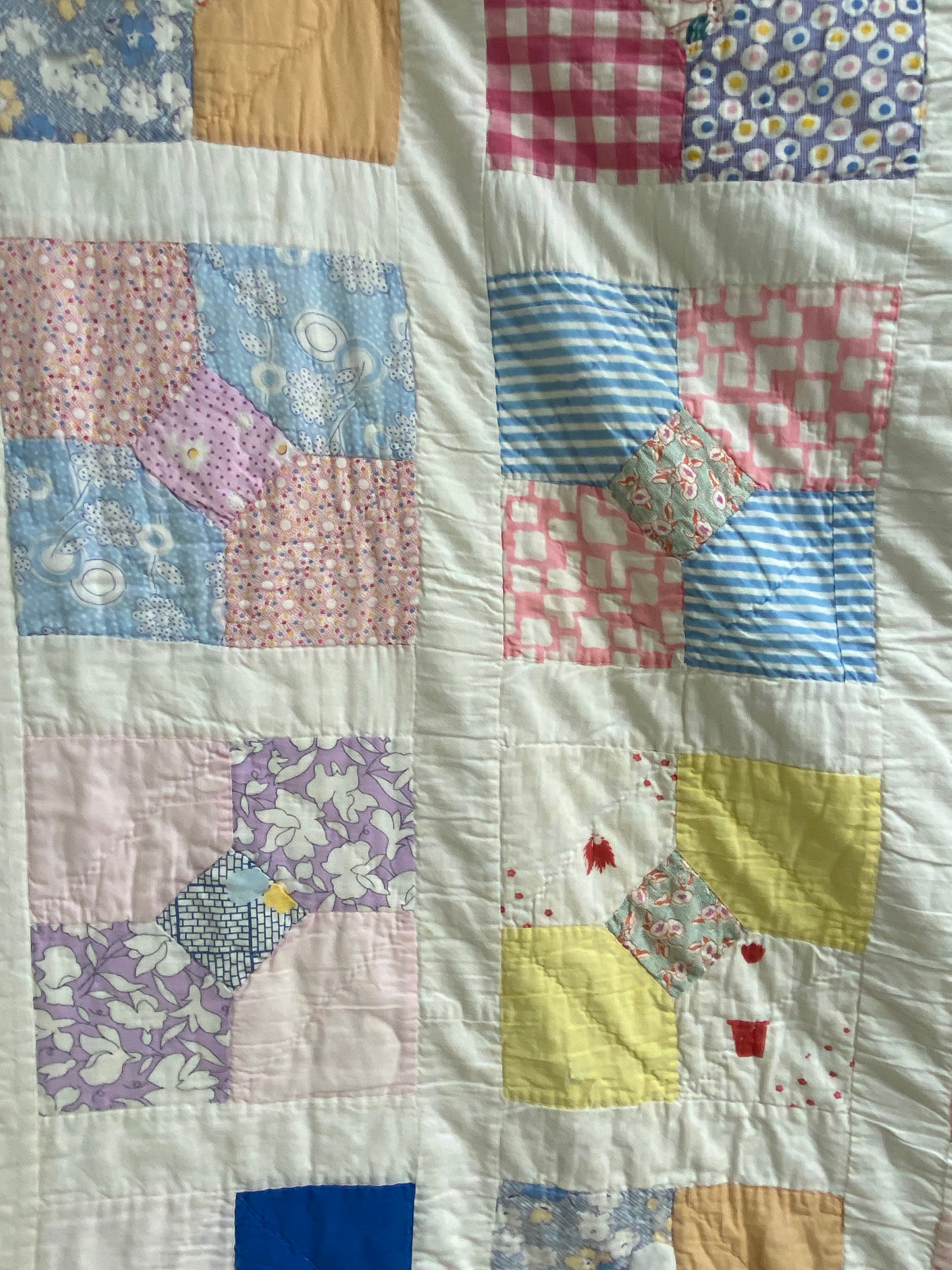 Cotton Bow Tie Pattern Patchwork Quilt