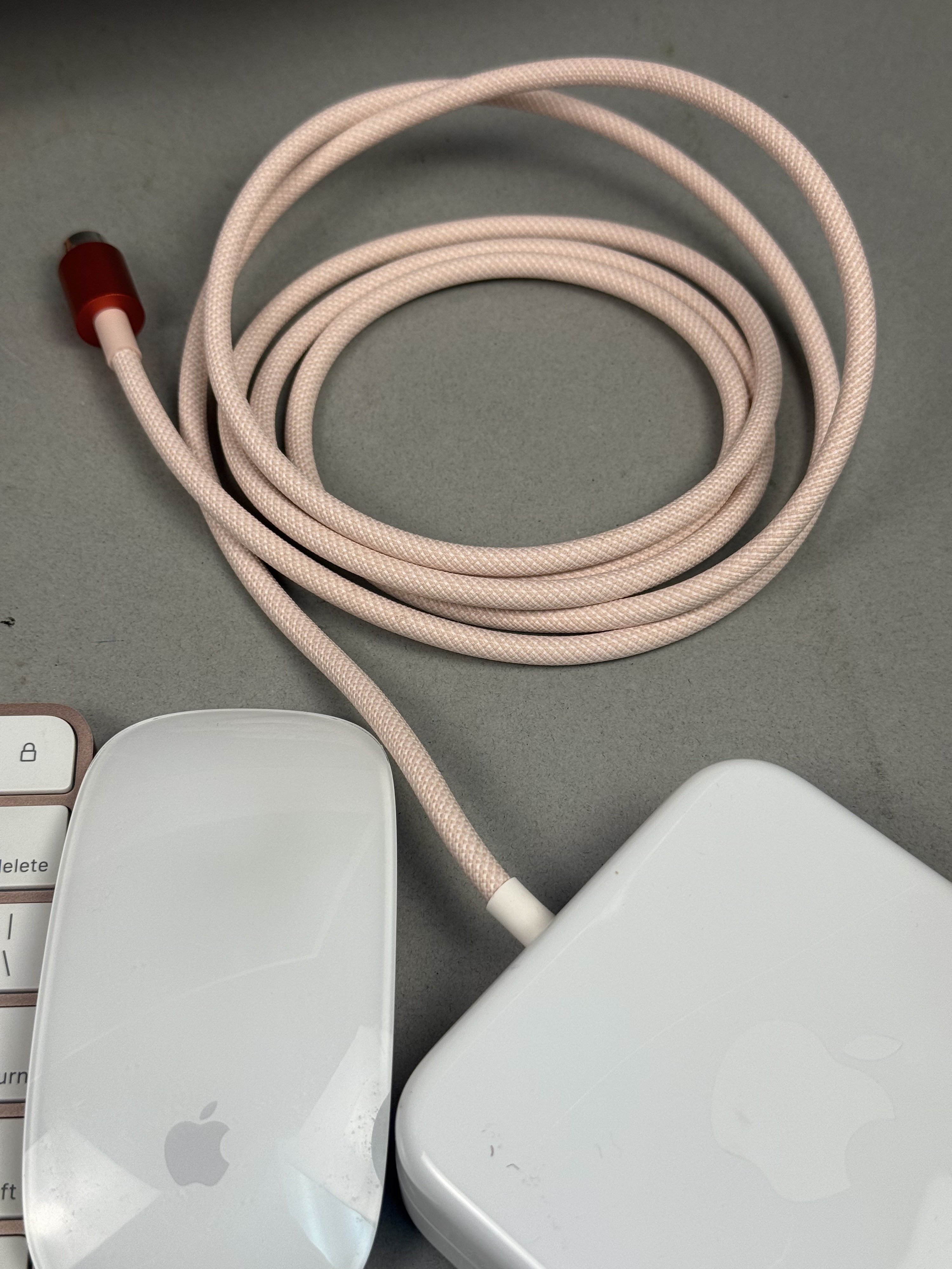 Apple Pink M1 24-inch iMac Desktop