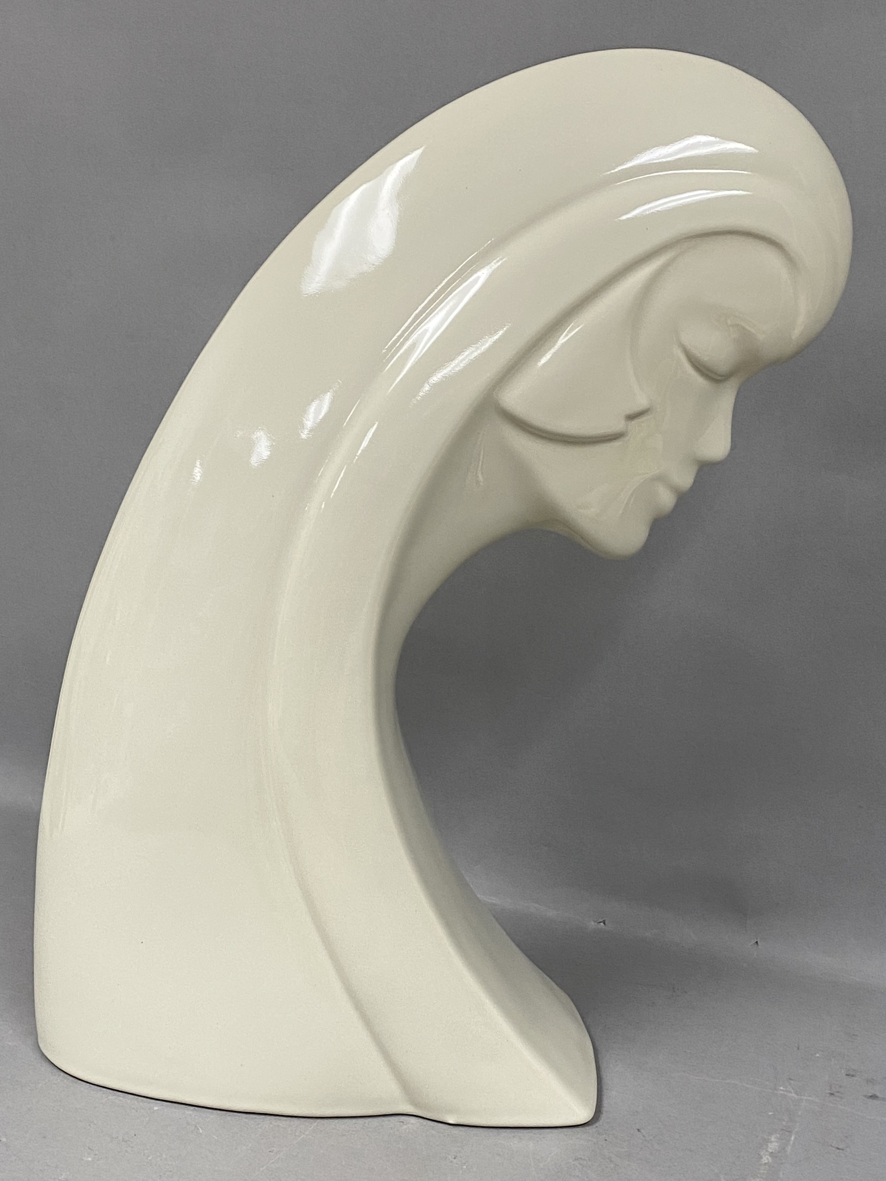 Haeger Ceramic Art Deco Woman Sculpture