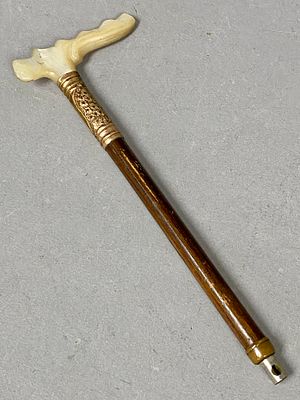 Gold-Filled & Mother-of-Pearl Parasol Handle. This antique parasol or presentation-style cane 