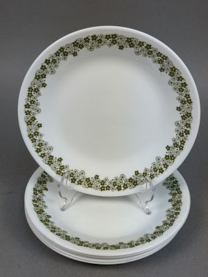 Corelle Spring Blossom Green Vitrelle Bread Plates. A set of six bread and butter plates in the 