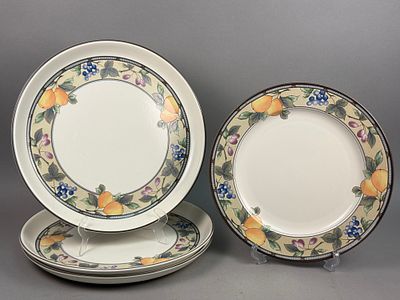 Mikasa Intaglio Garden Harvest CAC29 Platters. A set of five ceramic plates in the Garden 