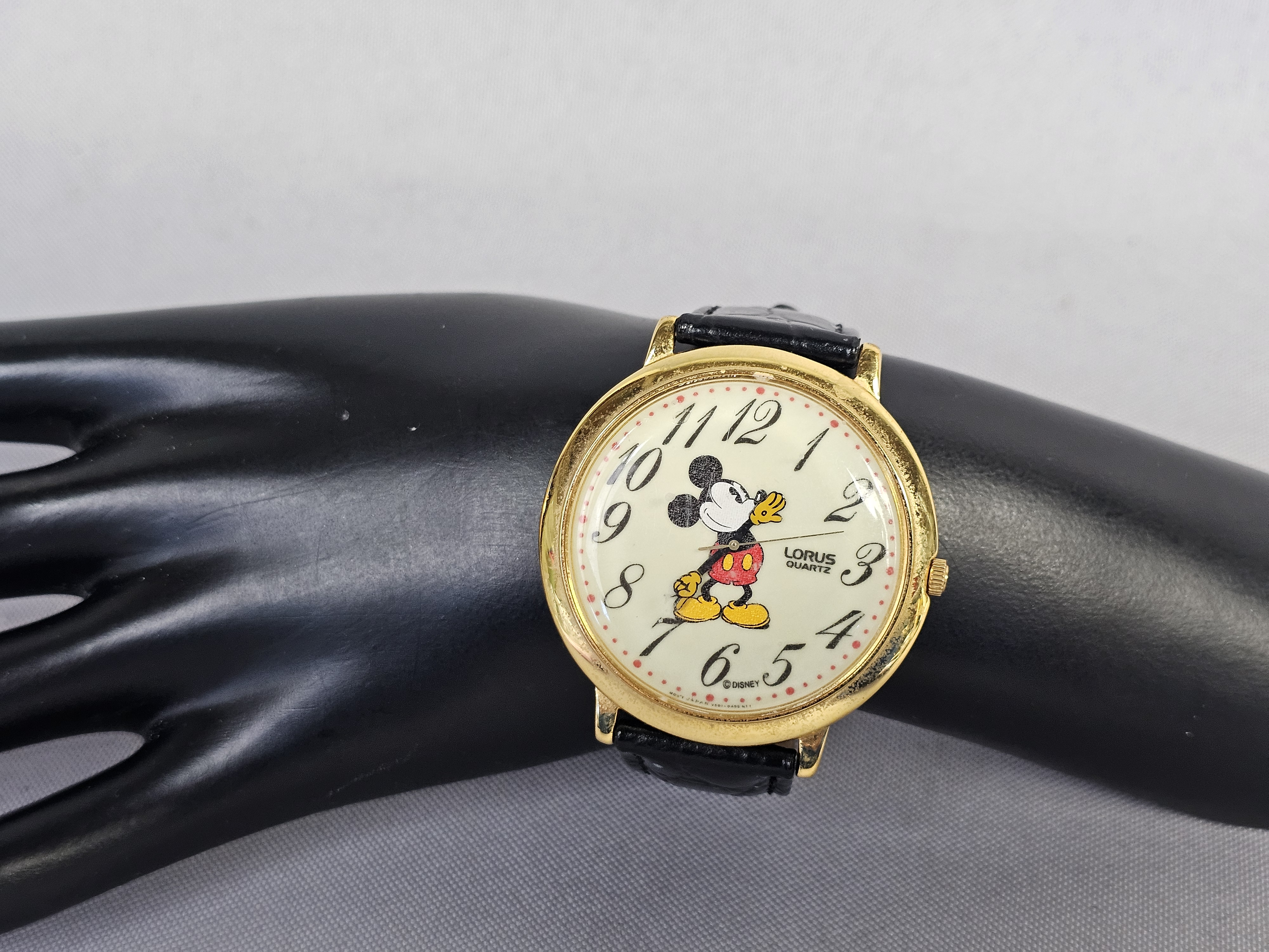 Lorus Disney Mickey Mouse Quartz Wristwatch