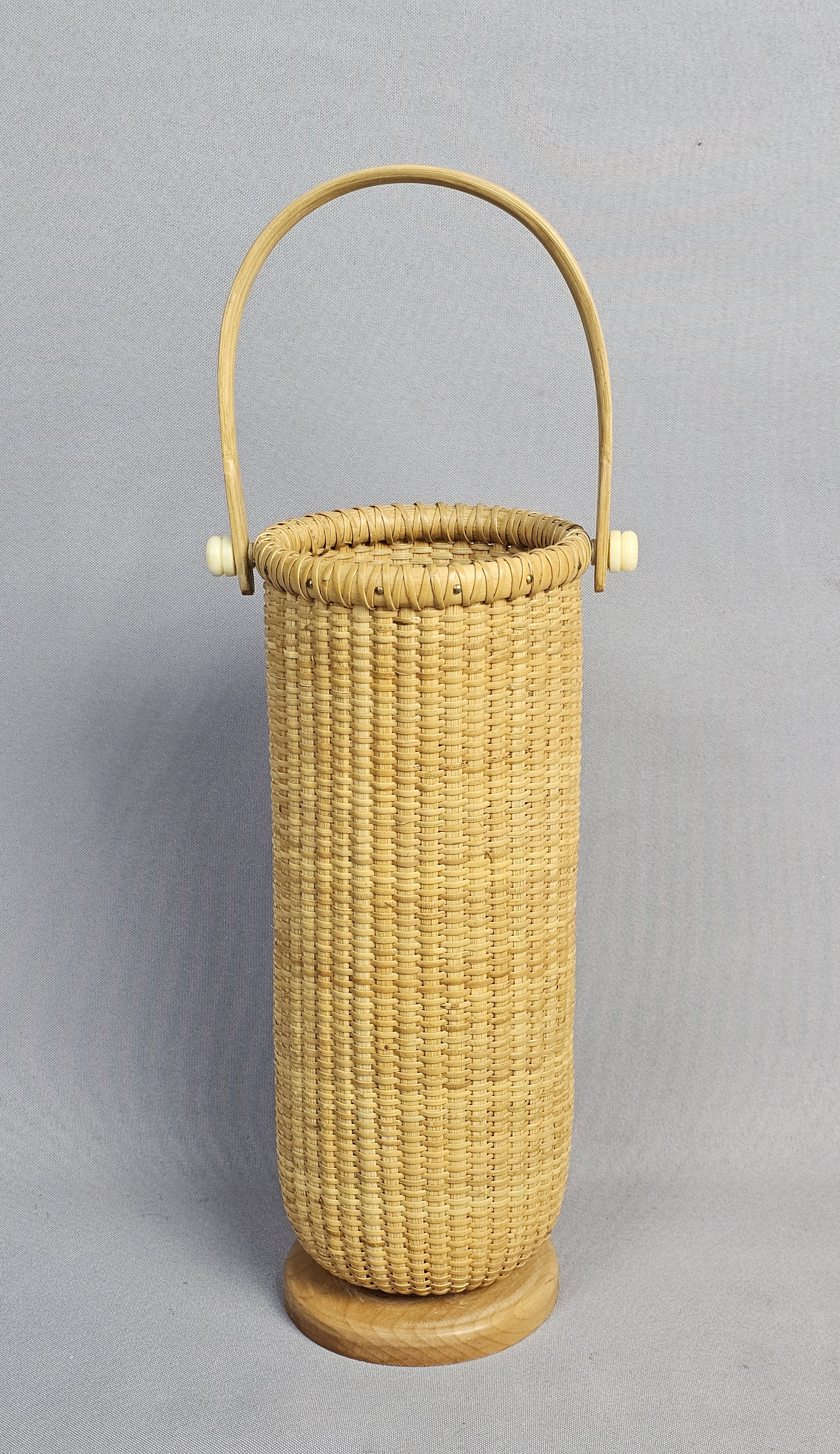 Nantucket Style Wine Basket