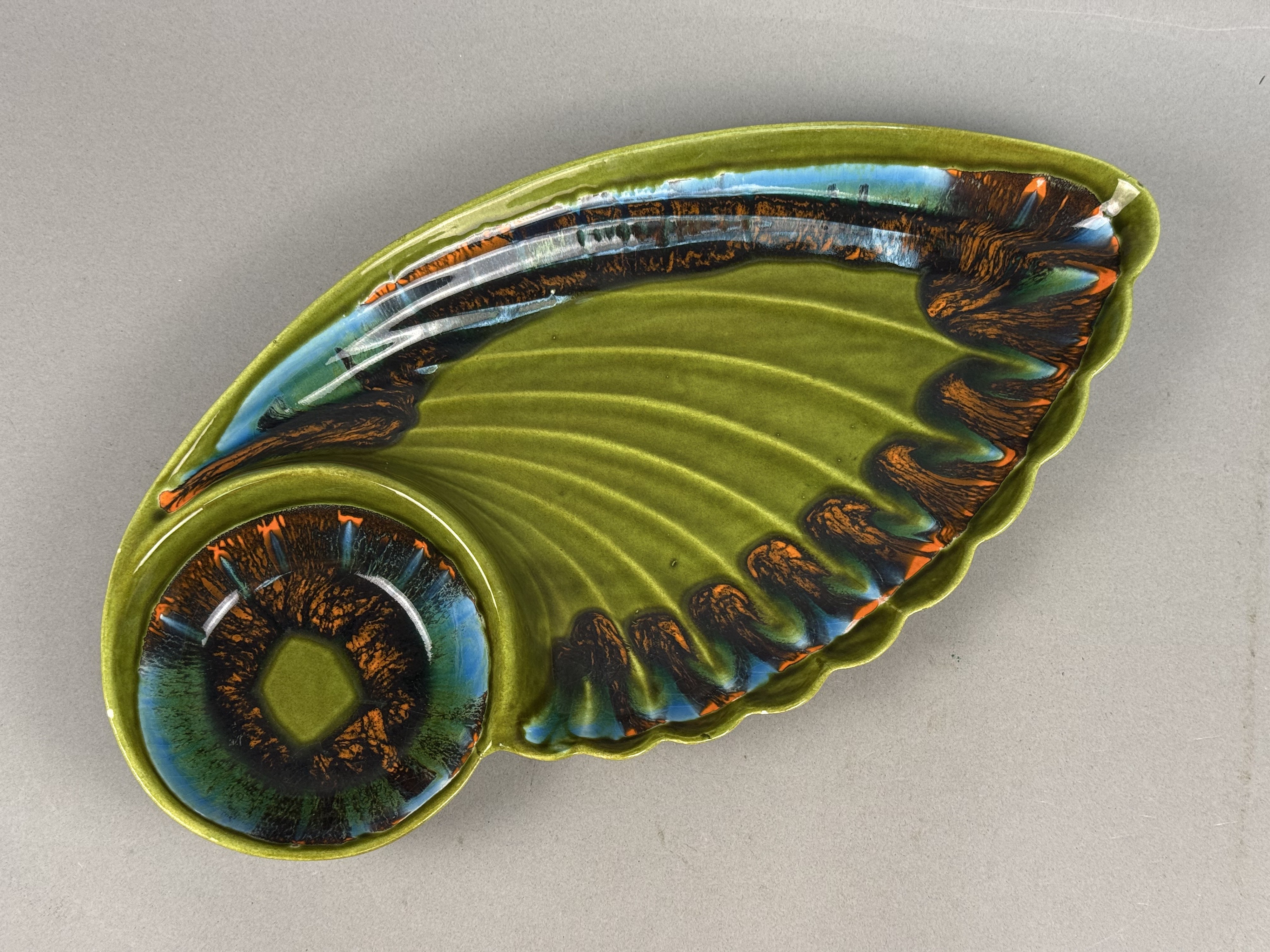 Mid Century Ceramic Wing Chip & Dip Server