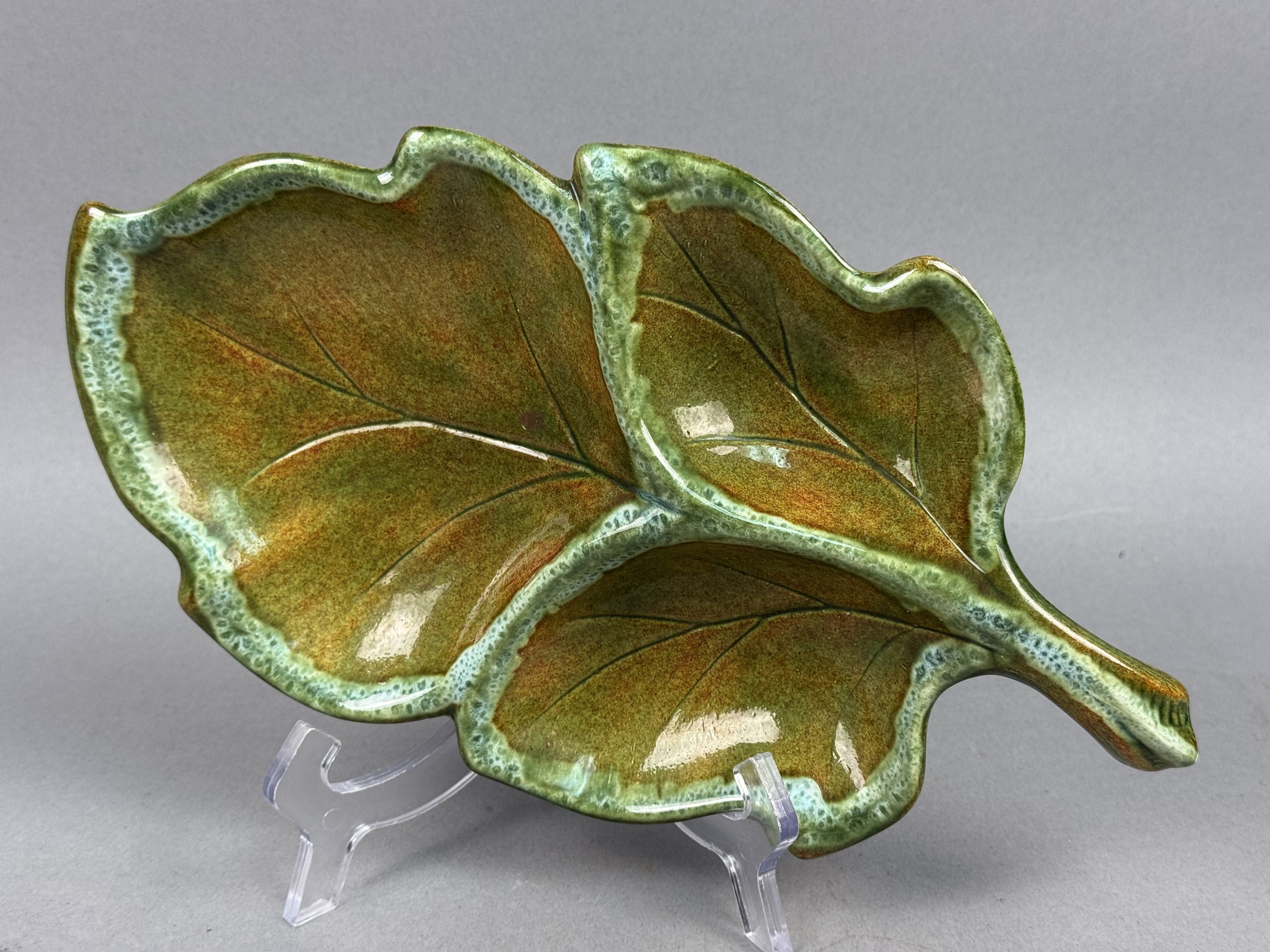 Ceramic Three-Section Glazed Leaf Dish