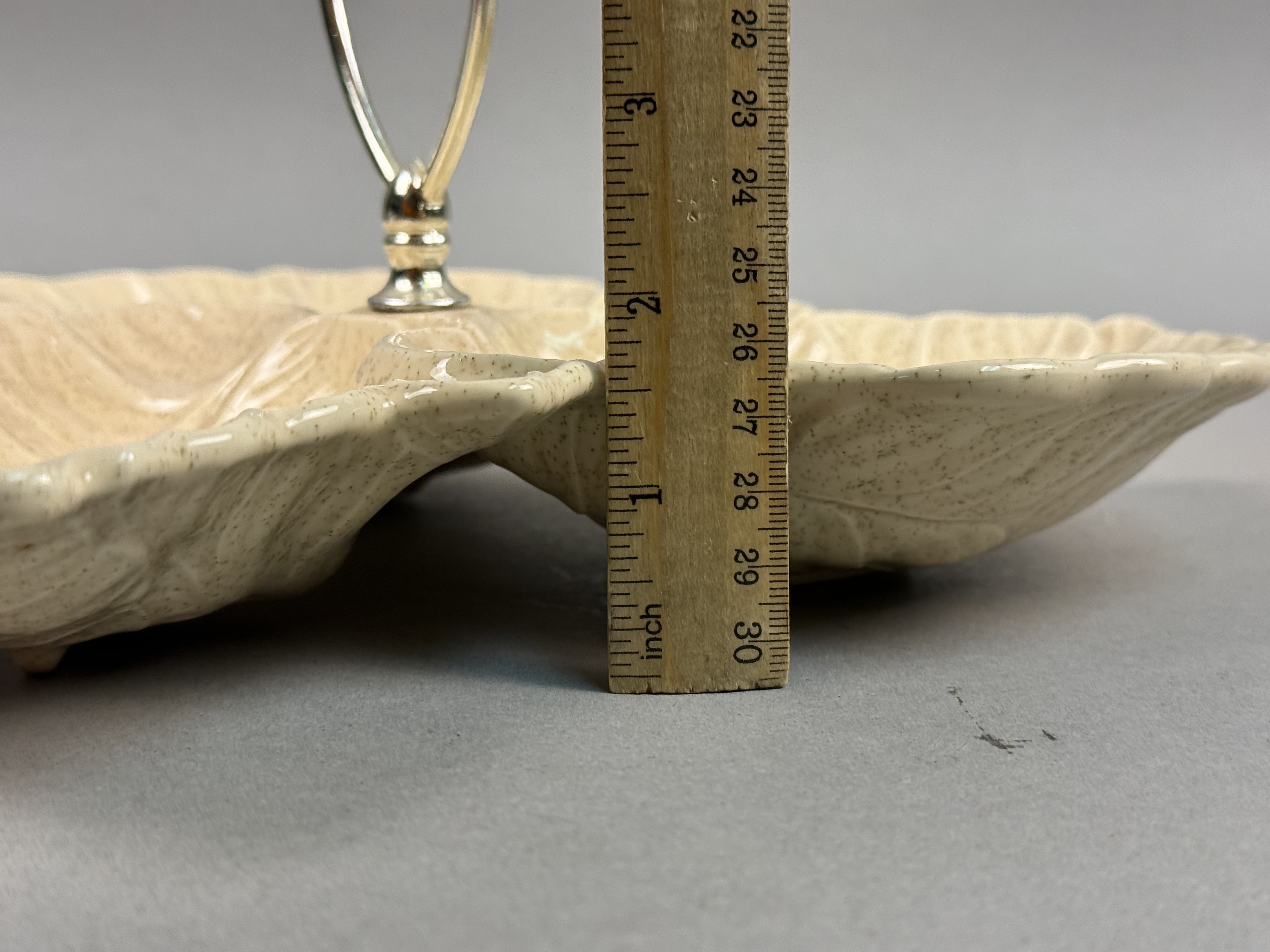 Speckled Earthenware Three-Part Leaf Tidbit Tray