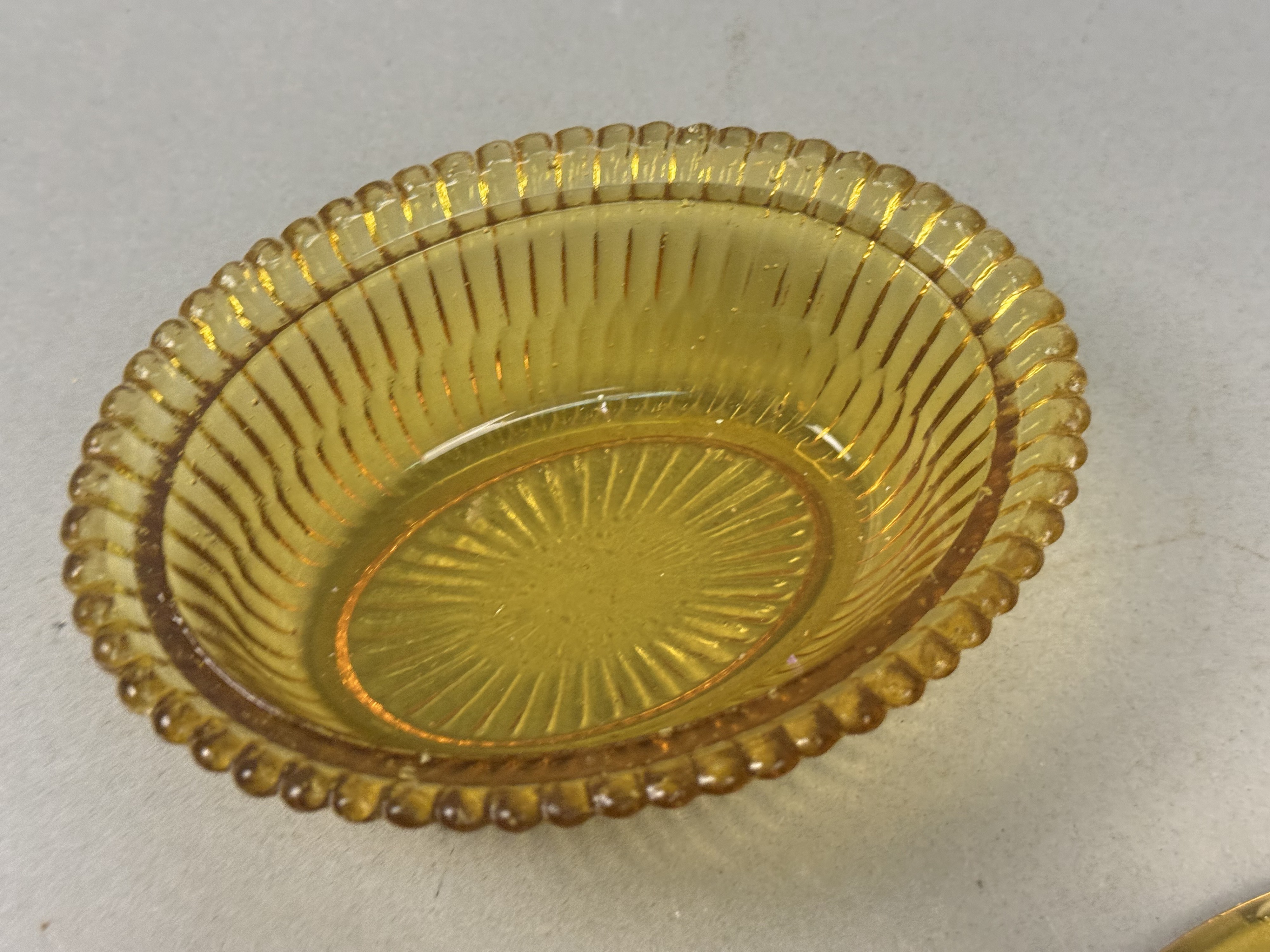 Amber Pressed Glass Nesting Cat Trinket Dish
