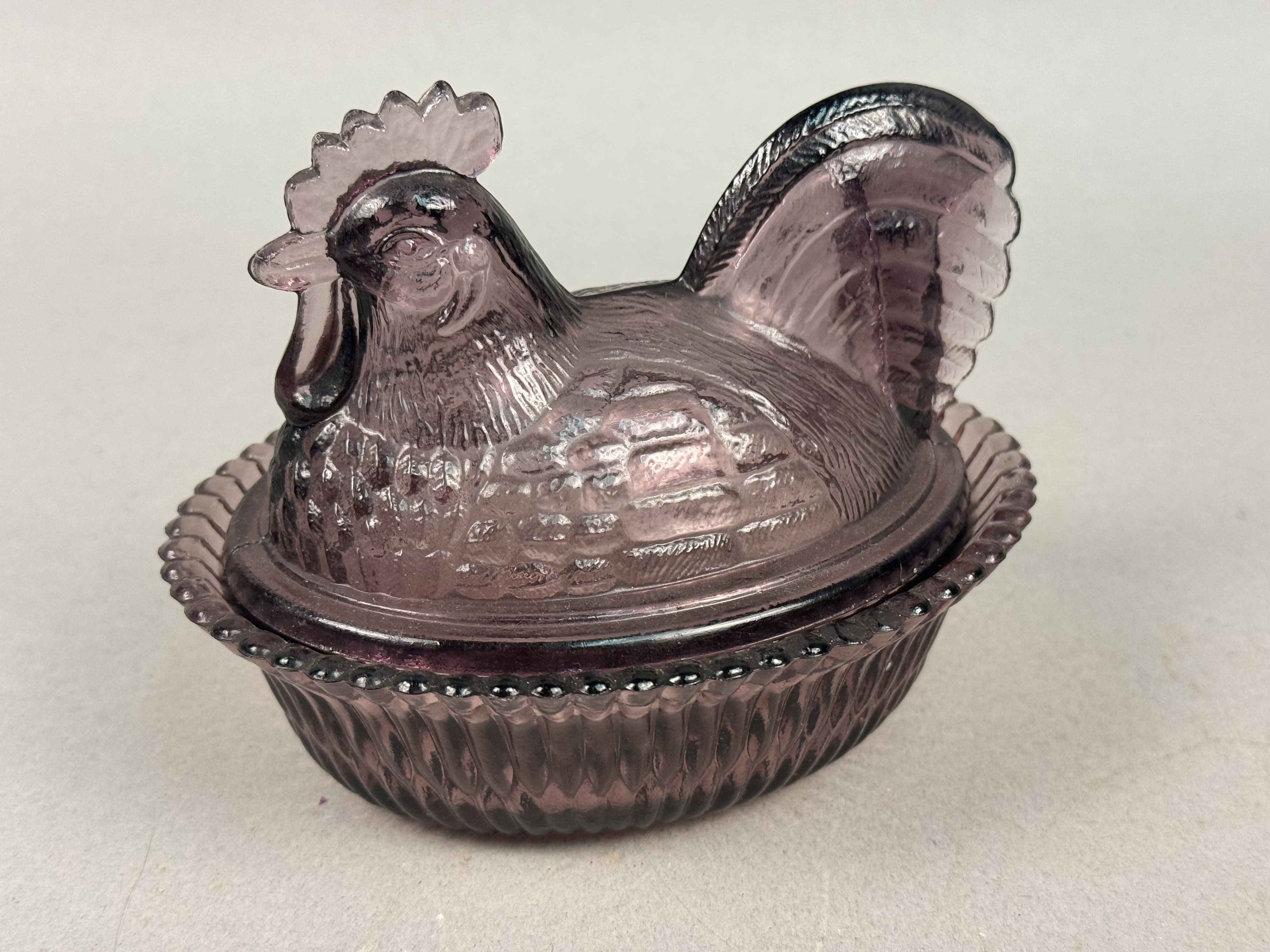 Amethyst Pressed Glass Hen on Nest
