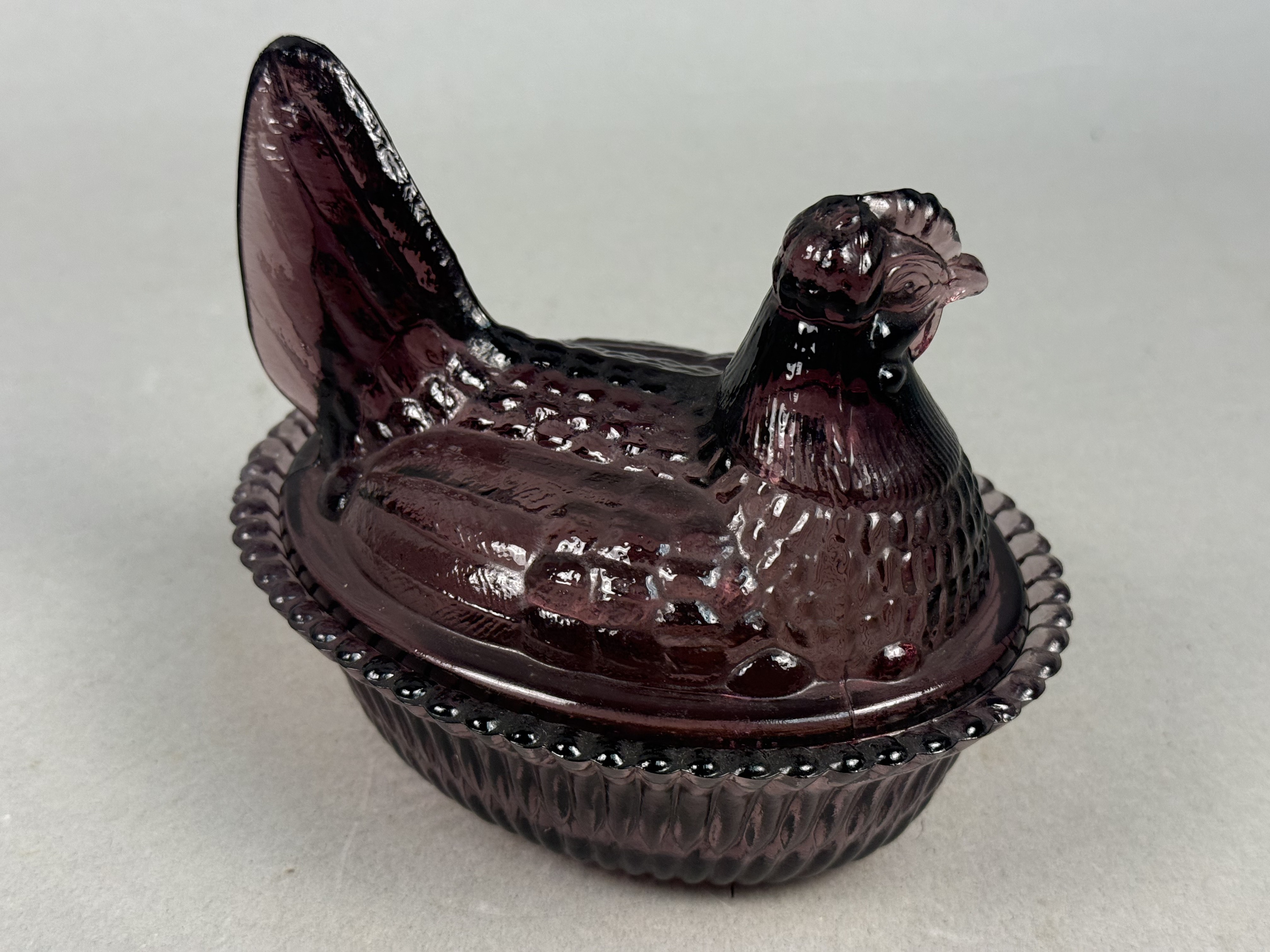 Amethyst Pressed Glass Hen on Nest