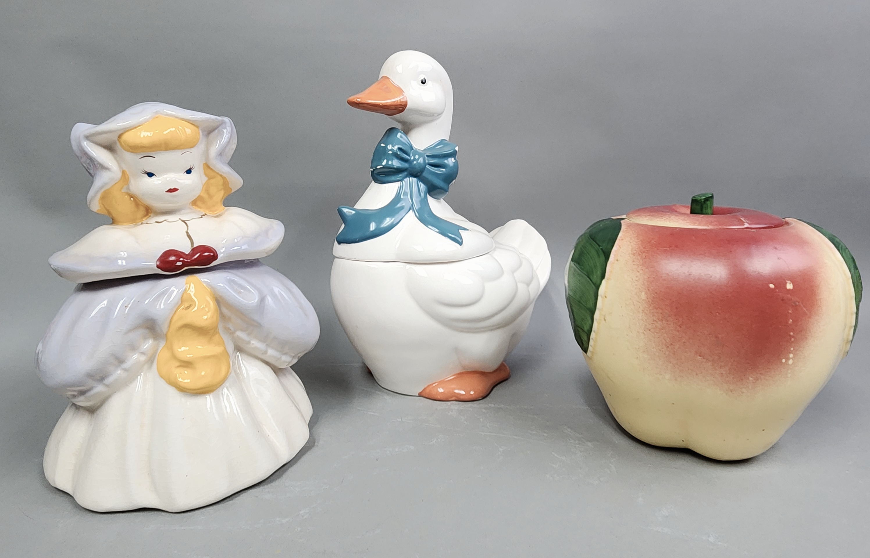 Cookie Jars Inc Brush McCoy Goldilocks