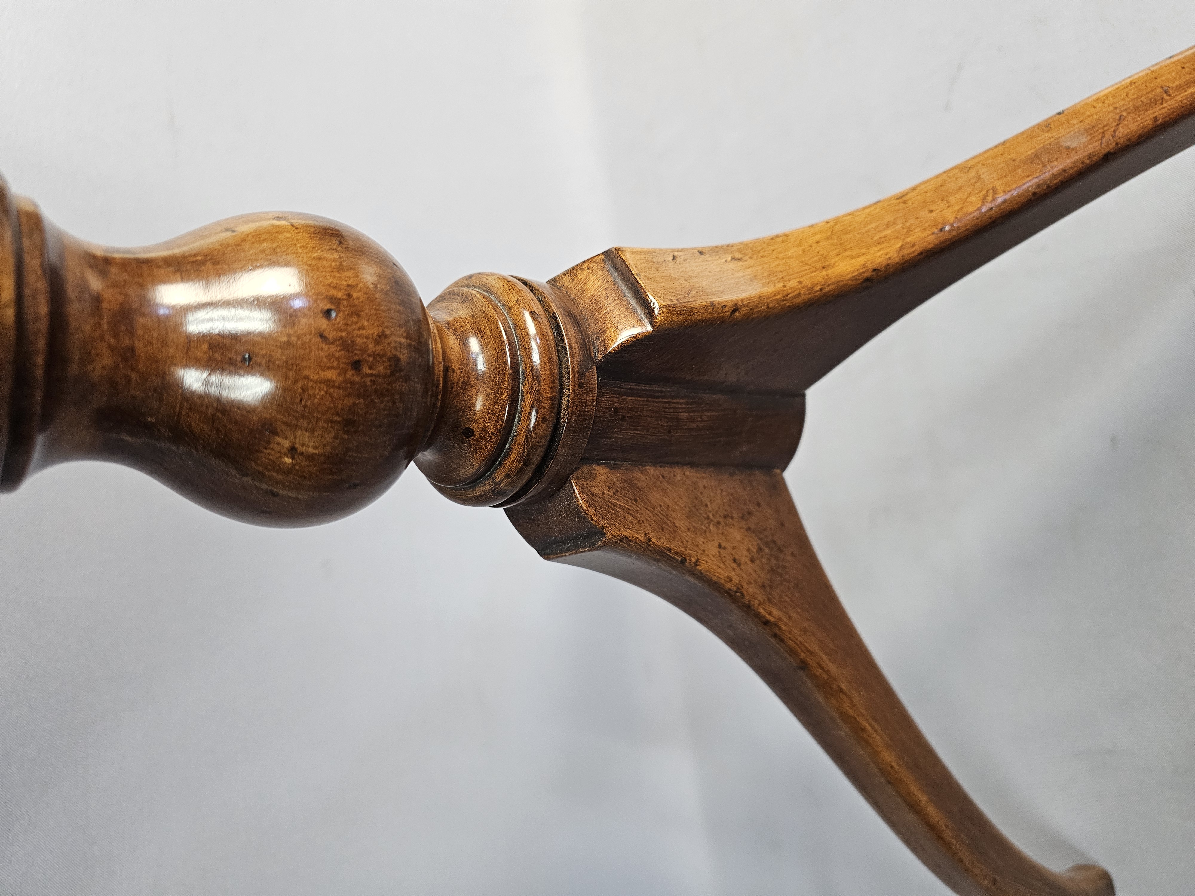 Alfred Assid Cherry Tilt-Top Tea Table