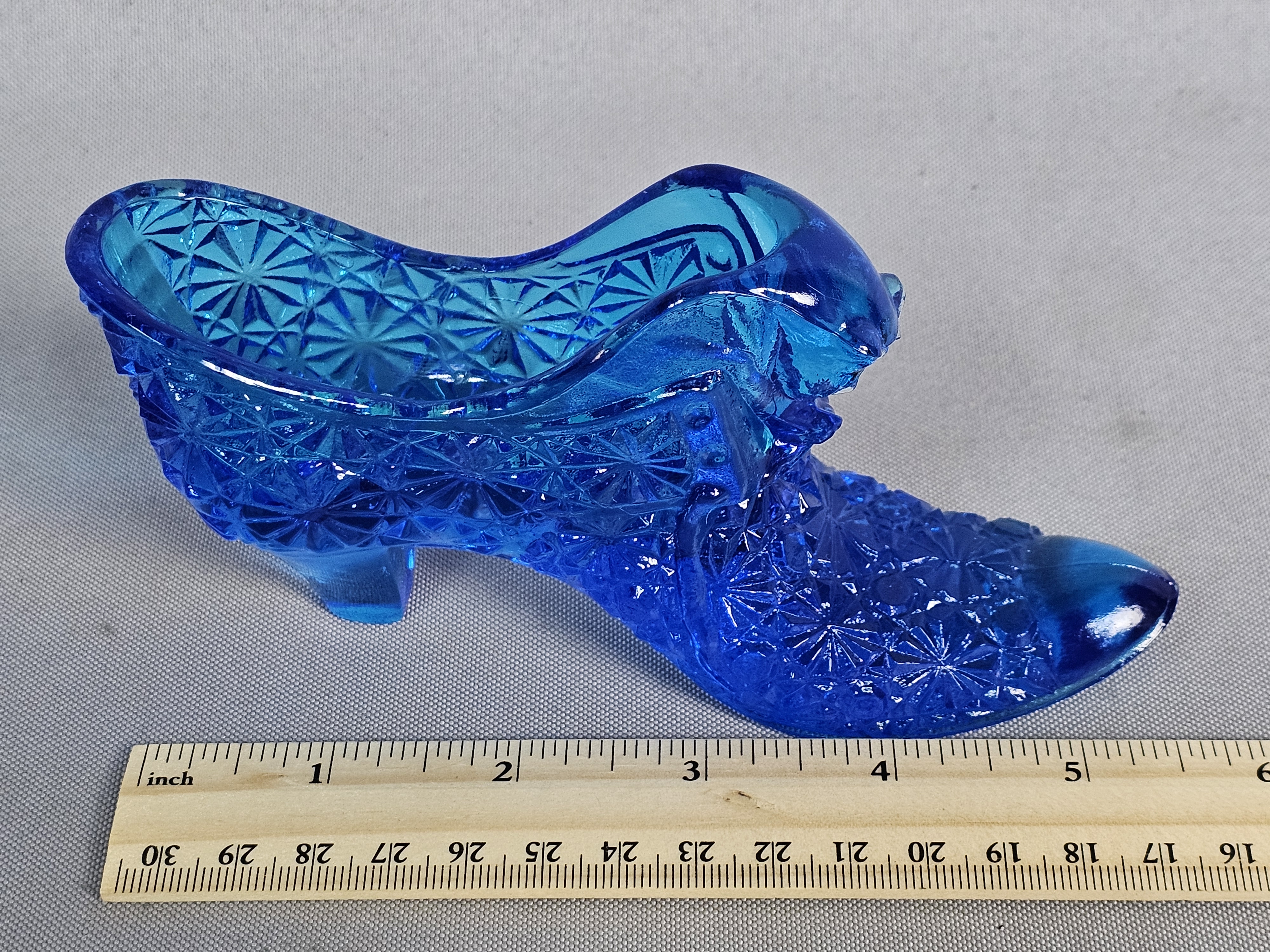 Fenton Cobalt Glass Cat Slipper