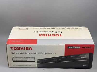 Toshiba DVR620 DVD VCR Recorder. A Toshiba DVR620KU DVD and VHS recorder featuring 1080p 