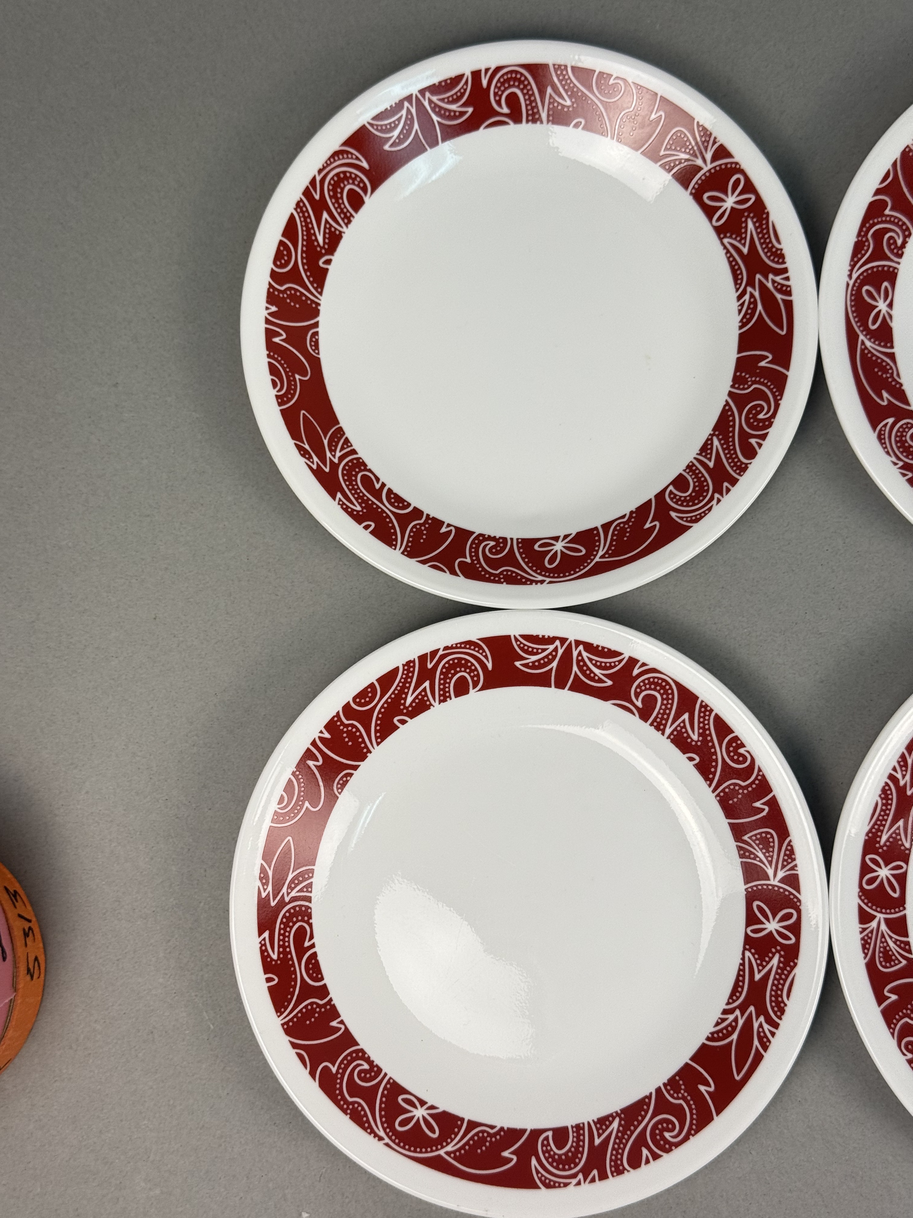 Corelle Bandhani Red Vitrelle Plates