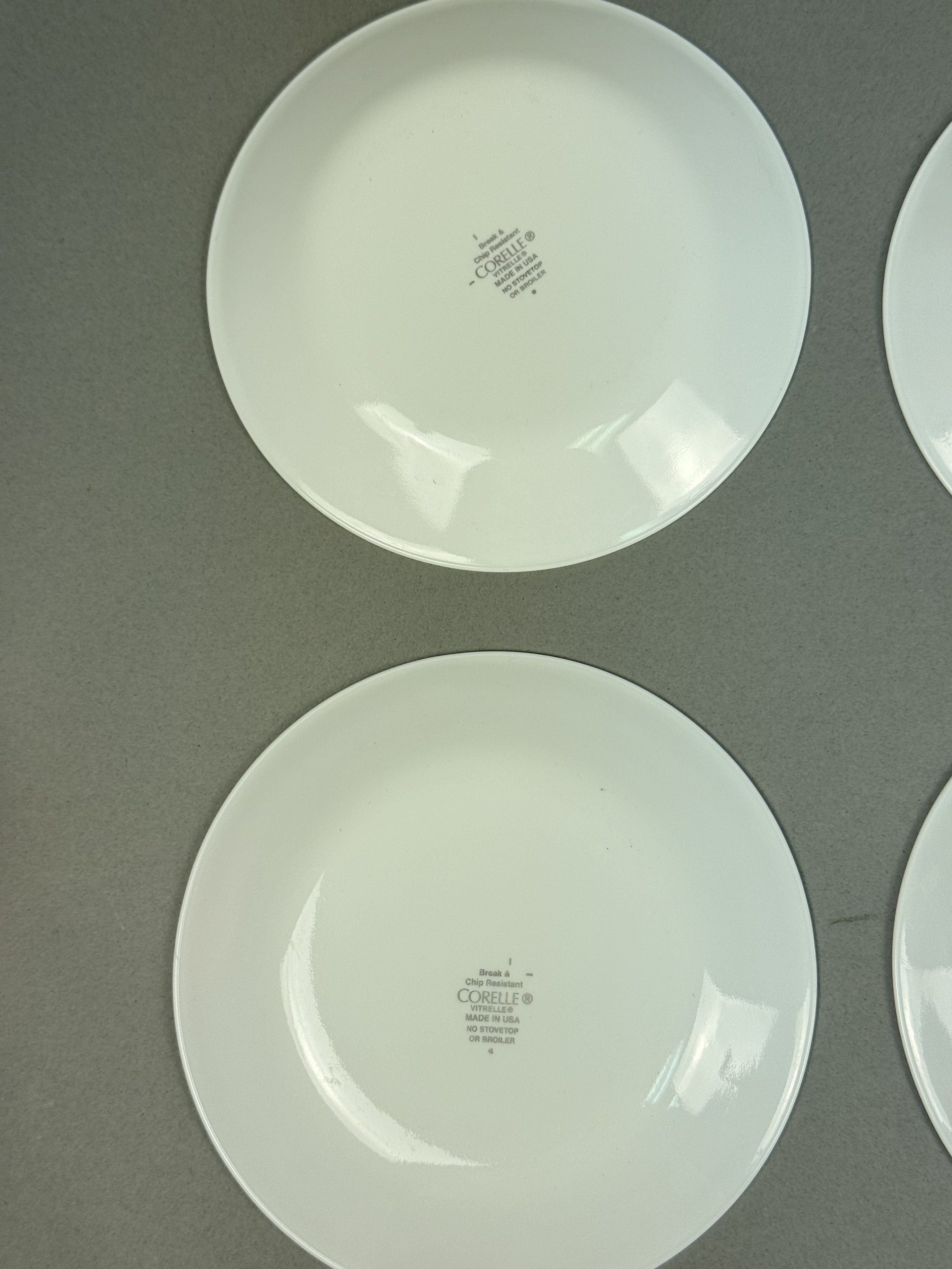 Corelle Bandhani Red Vitrelle Plates