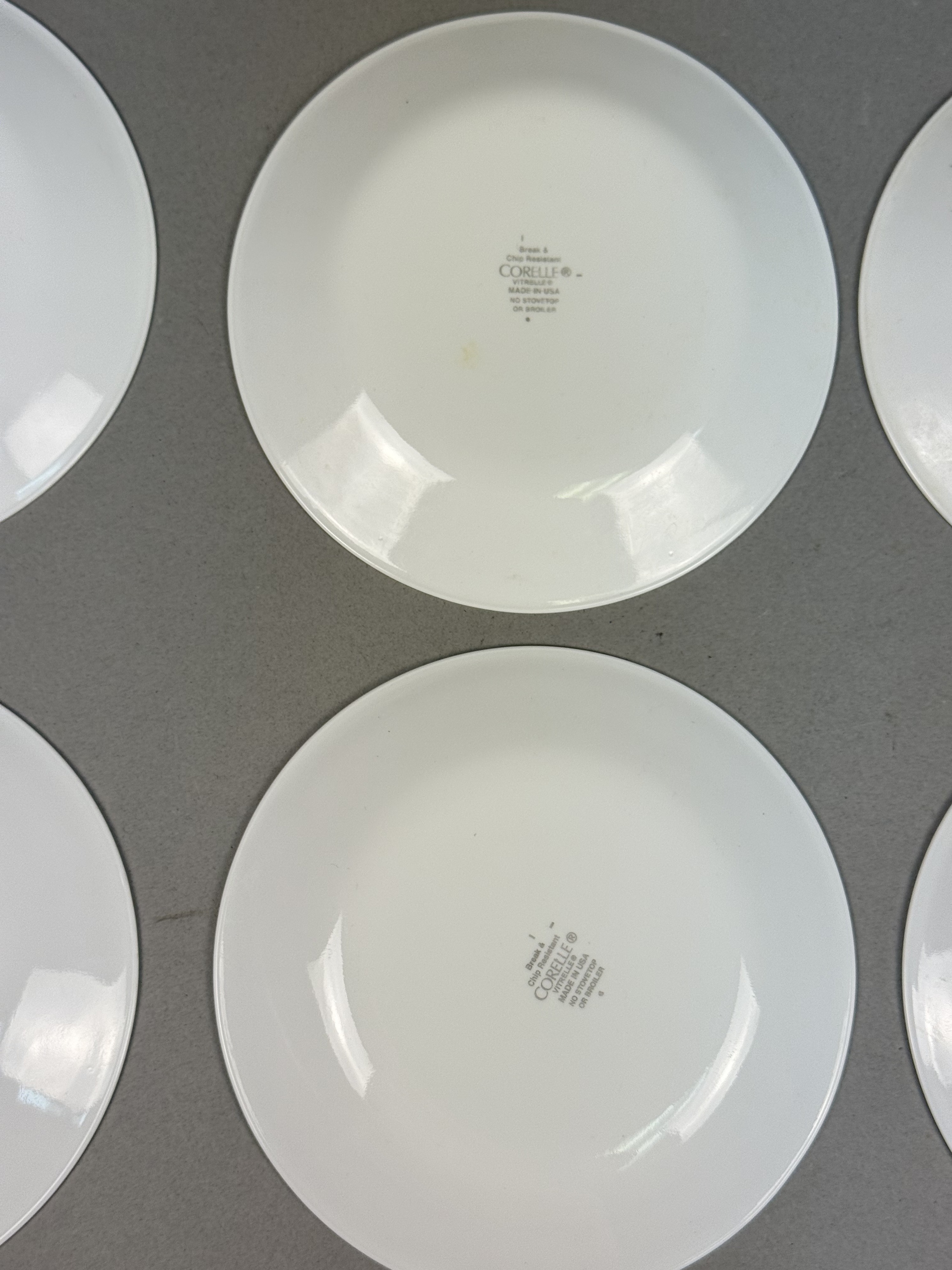 Corelle Bandhani Red Vitrelle Plates
