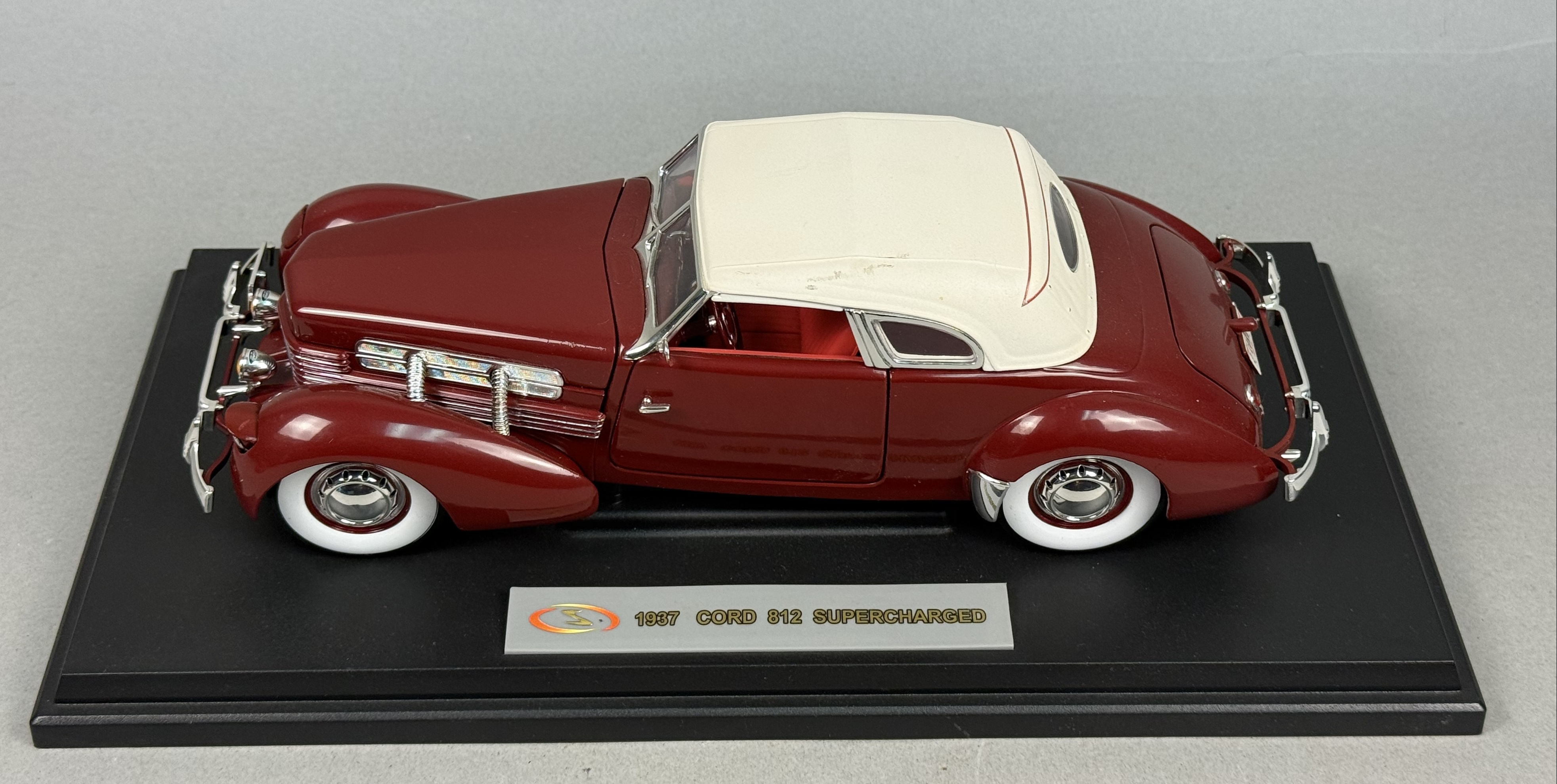 1937 Cord 812 Supercharged Model