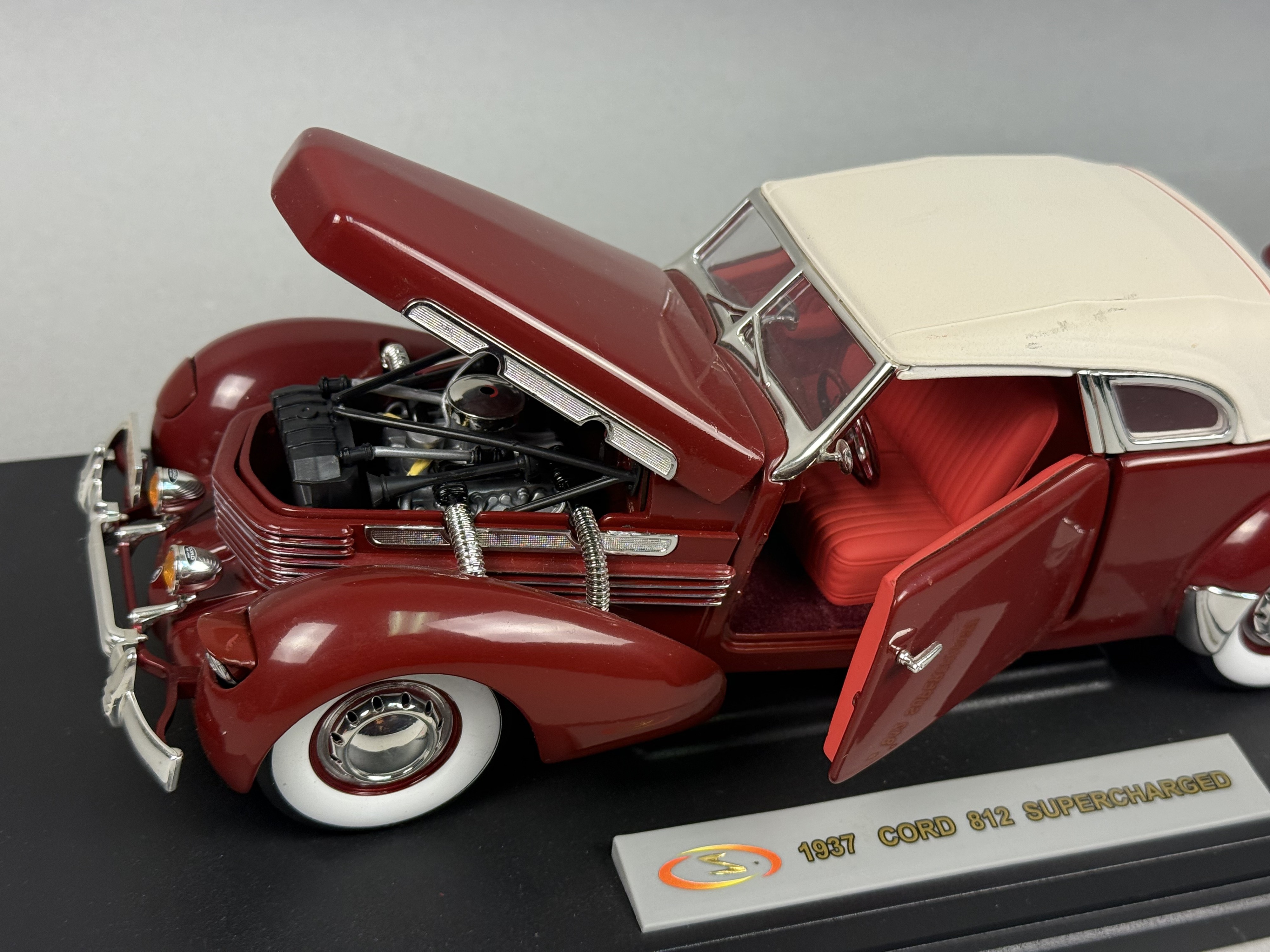 1937 Cord 812 Supercharged Model