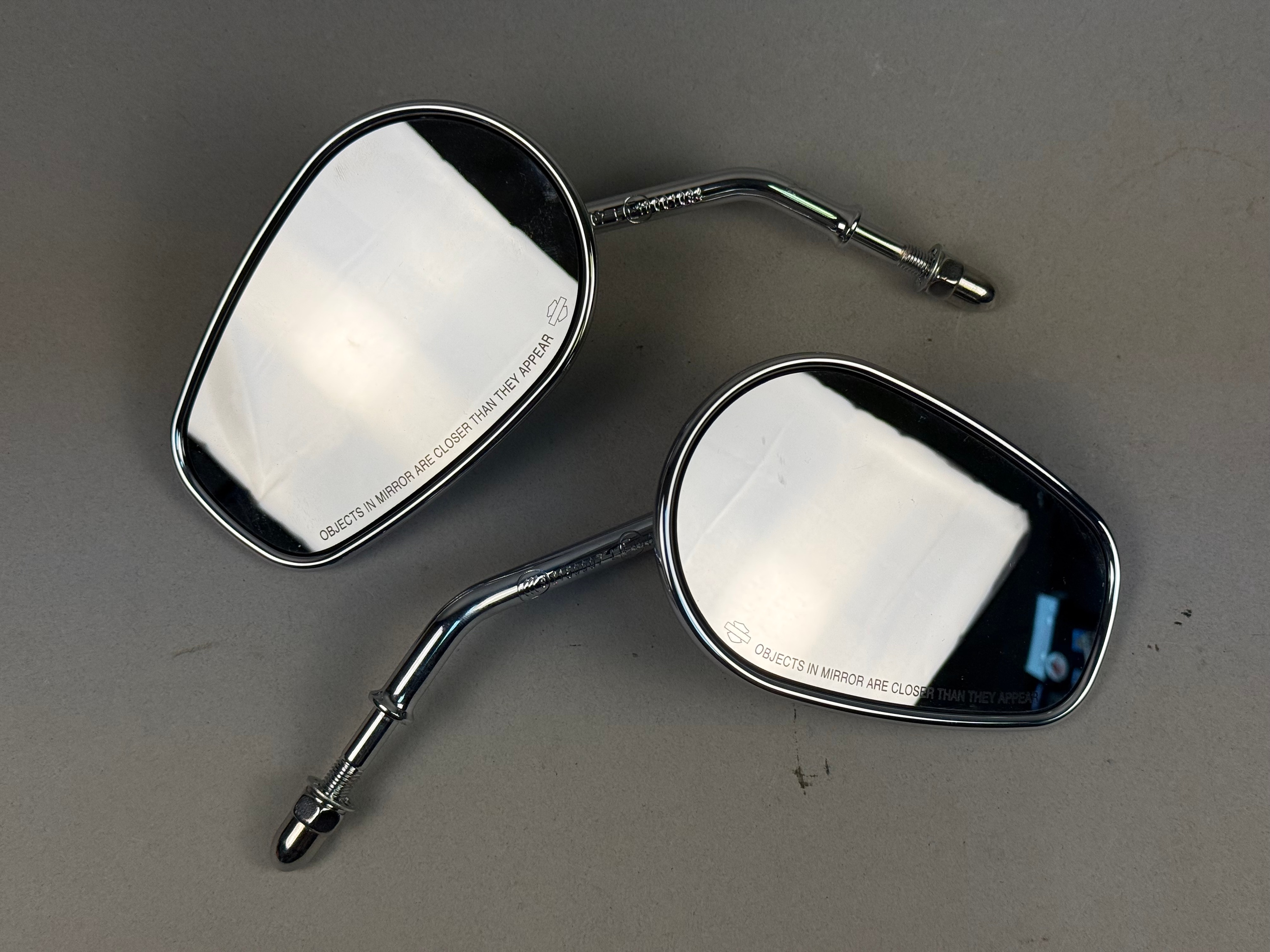 Harley-Davidson Chrome Tapered Mirror Pair