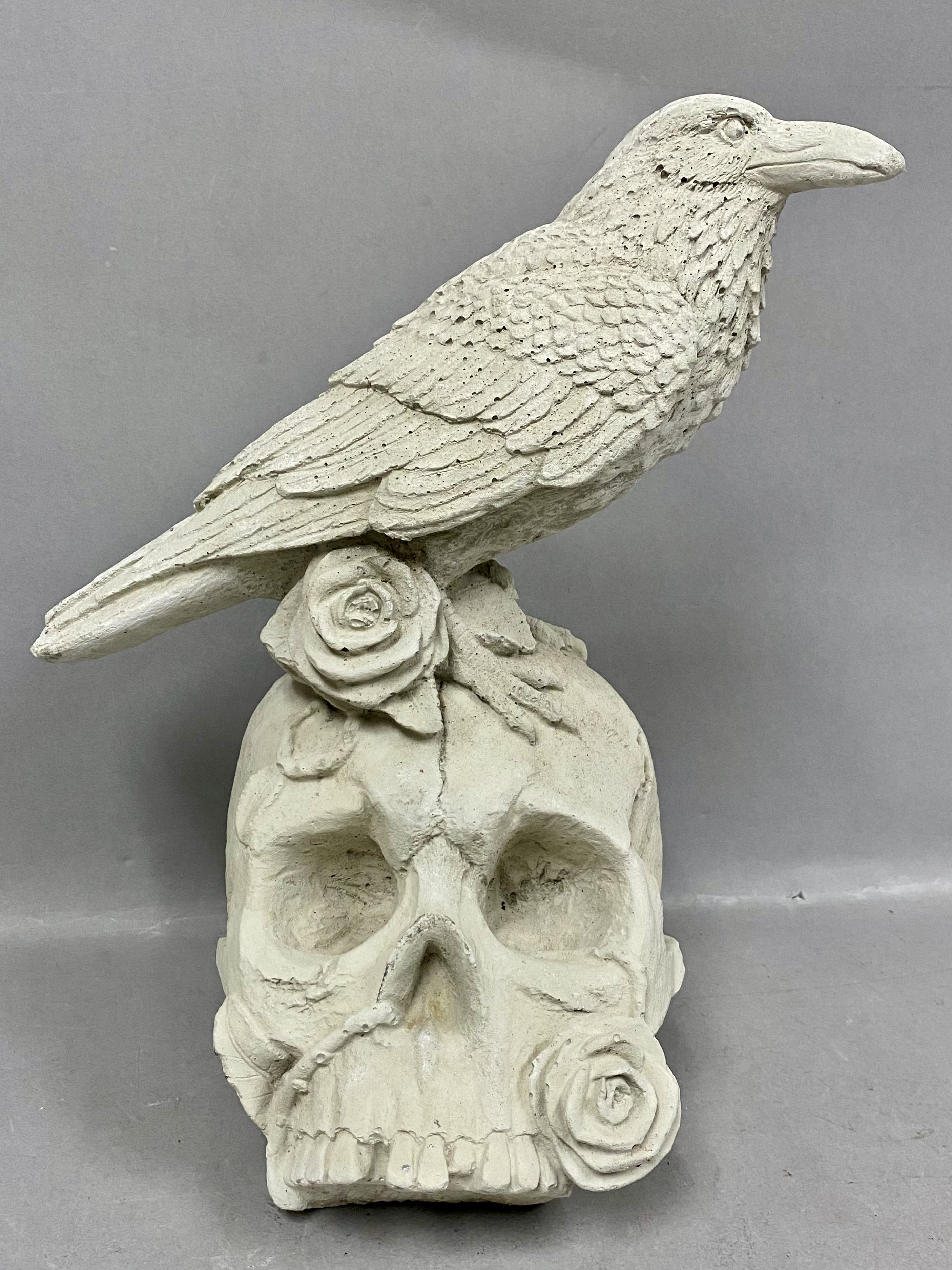 ESSCO Cast Stone Raven Skull Sculpture