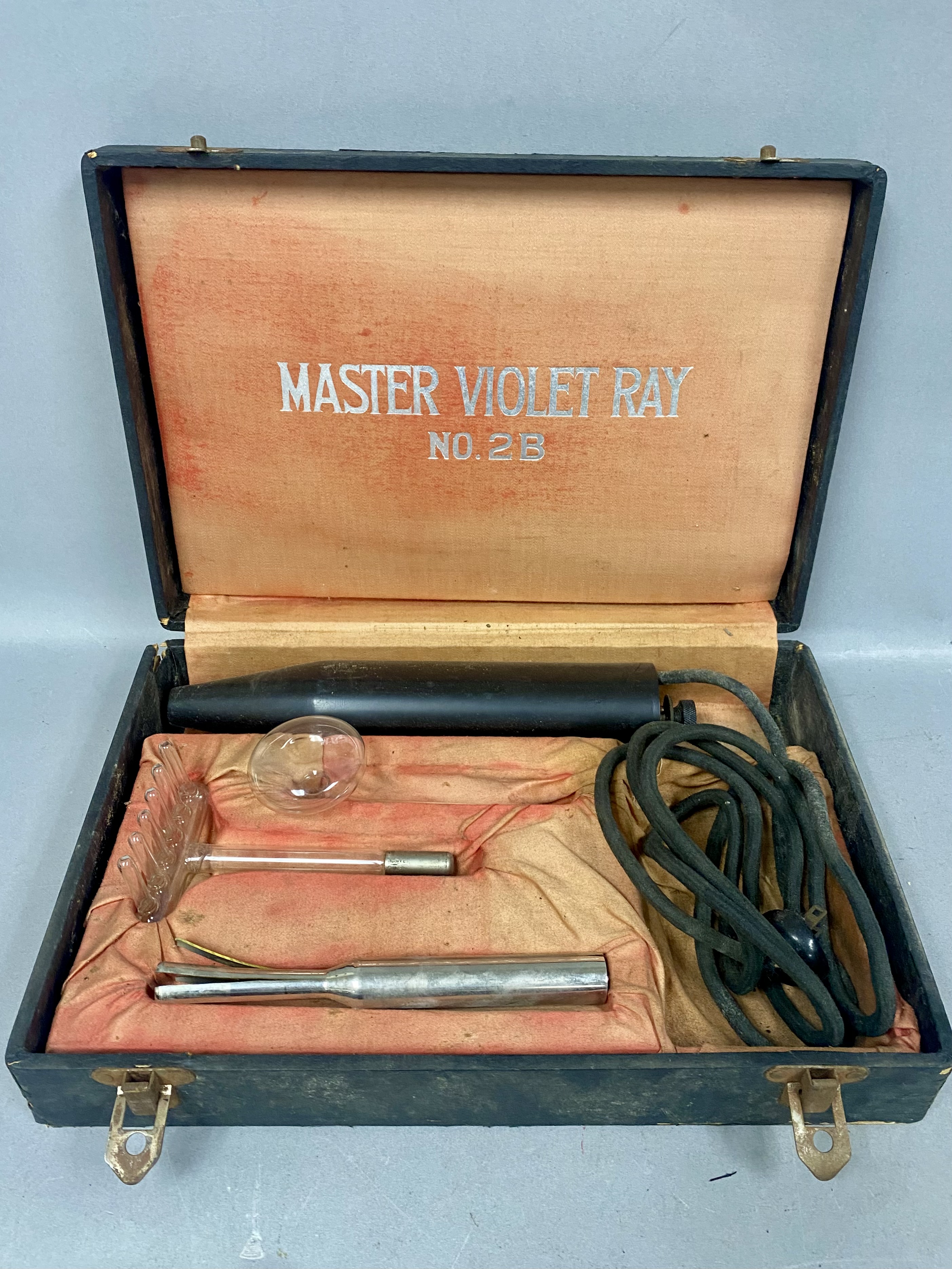 Master Electric Vintage Violet Ray Set