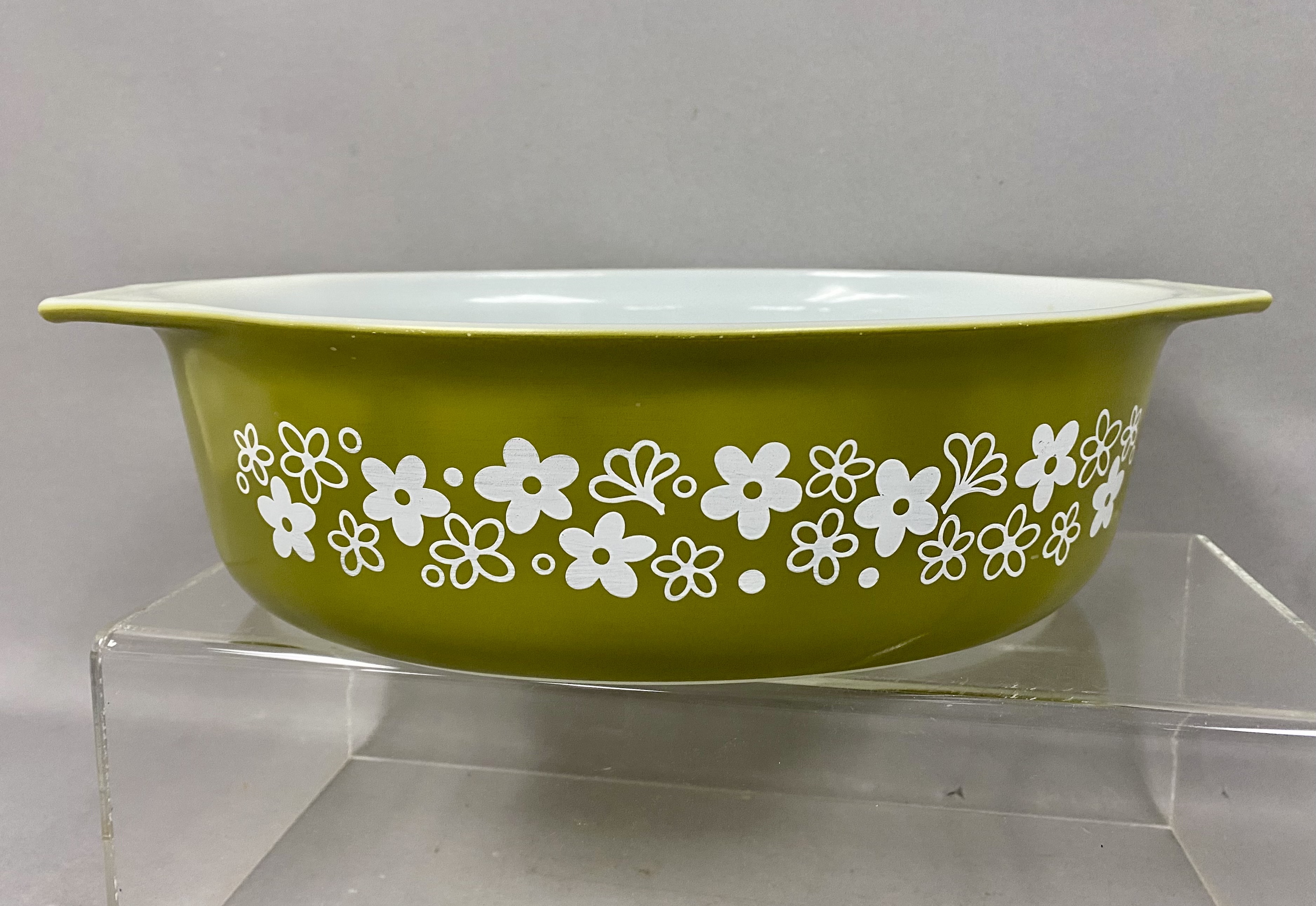 Pyrex Spring Blossom Green Cinderella Items