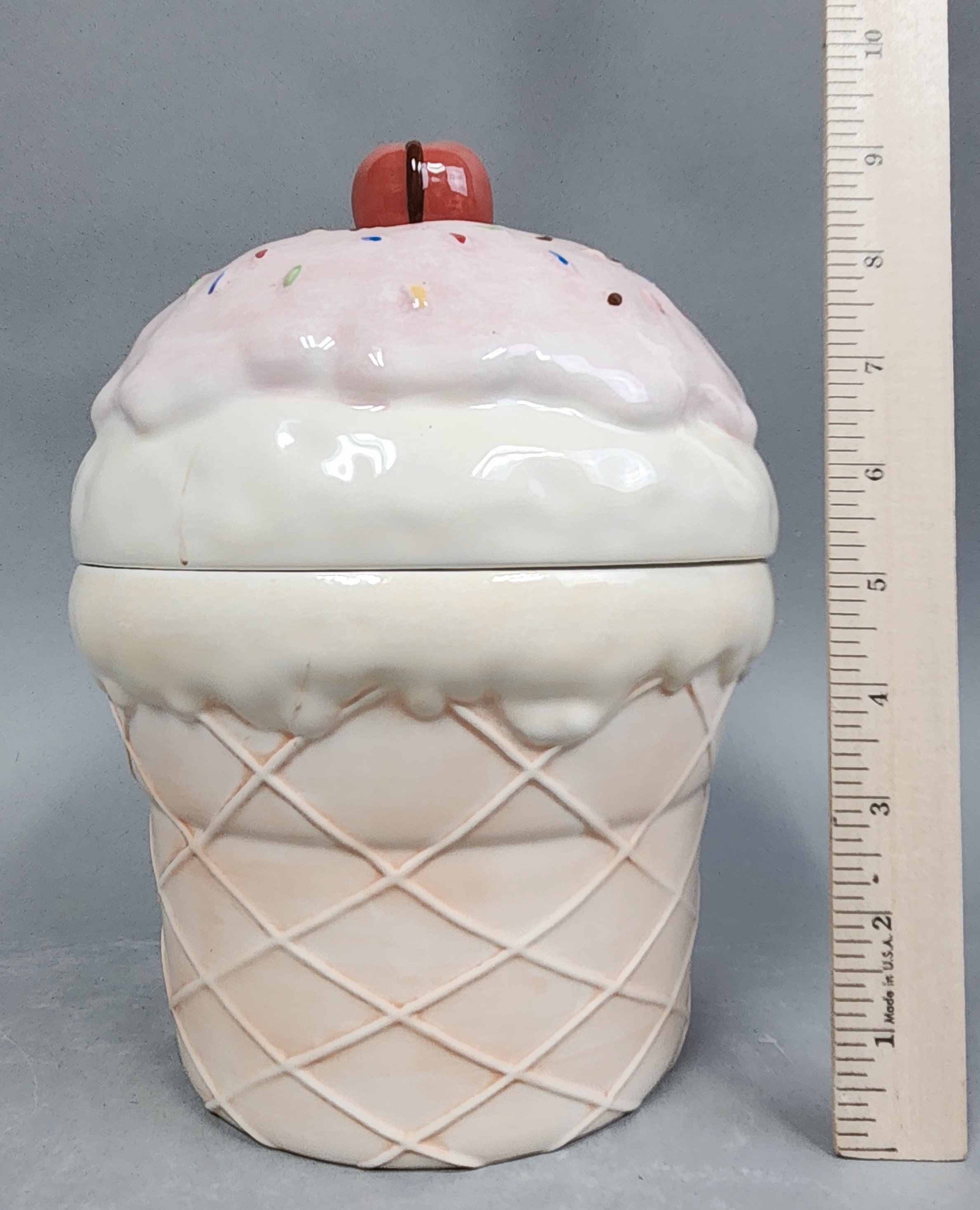Chef Cupcake & Pig Cookie Jars