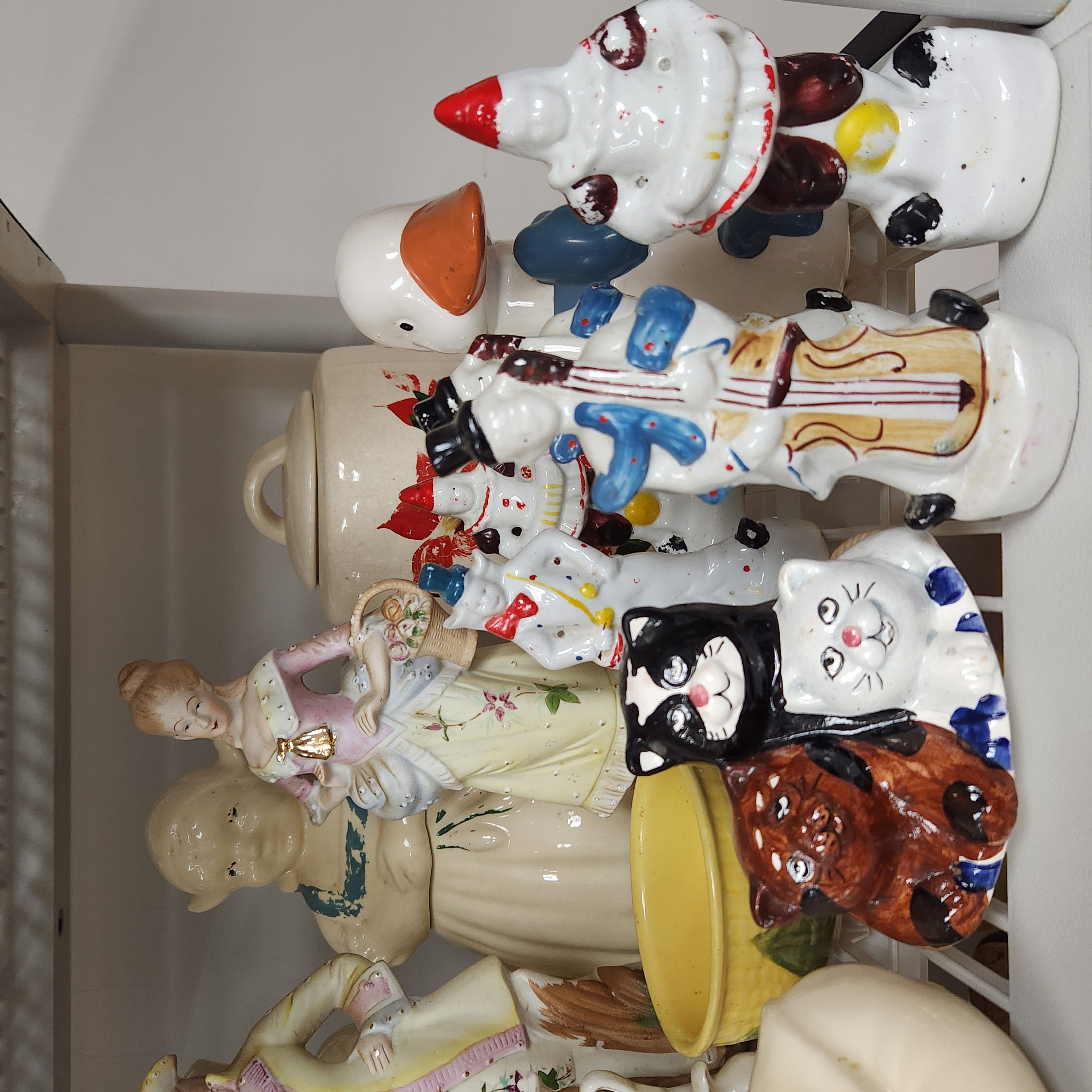 Assorted Cookie Jars & Figurines