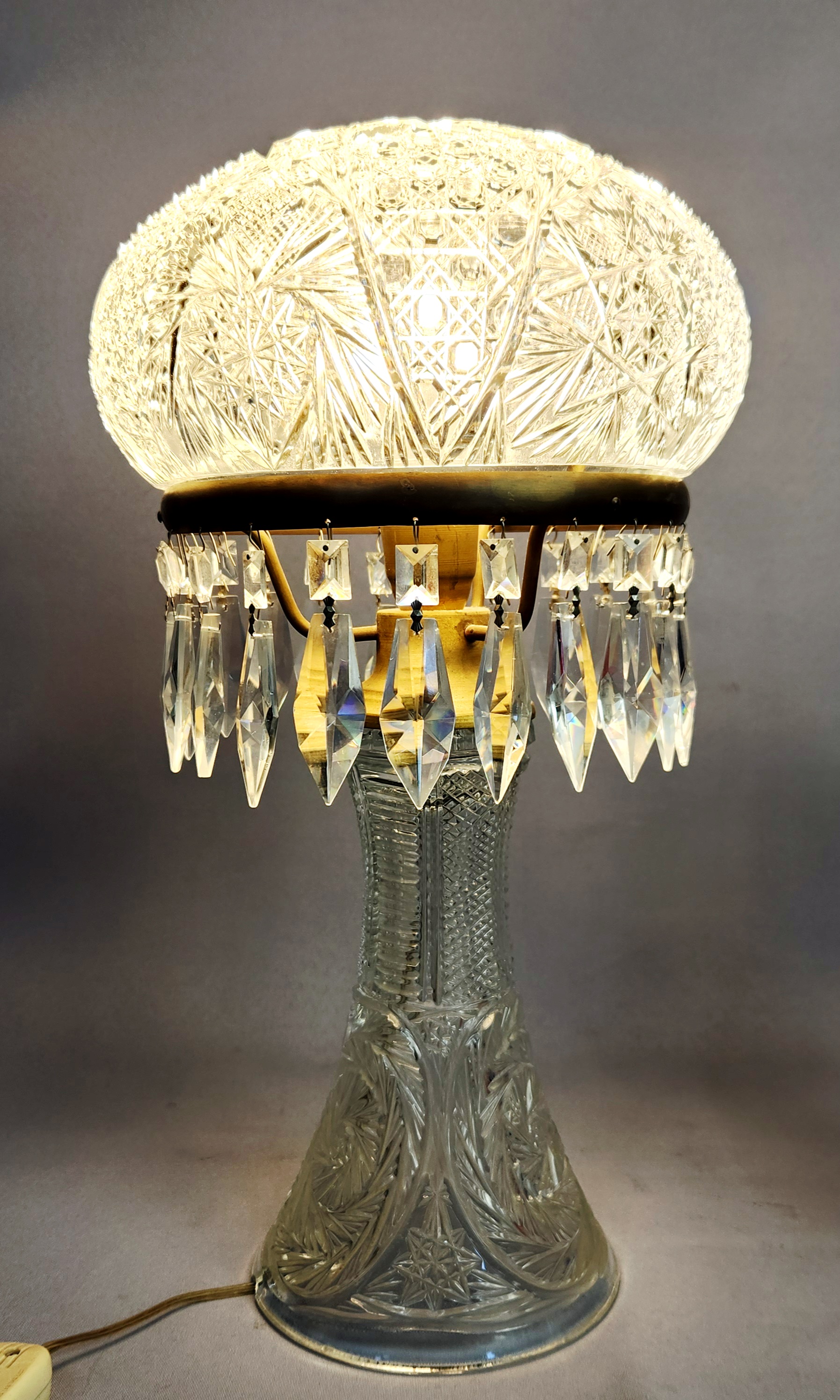 American Brillant Cut Crystal Table Lamp