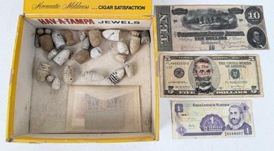 (26) Mixed Civil War Bullets, Etc. (1) 1864 Confederate $10 1st series note. (1) 2003 Lincoln 
