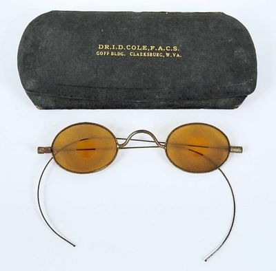 Pair of Civil War Sharpshooter Glasses. Comes with an old case (not original). Condition- Metal 