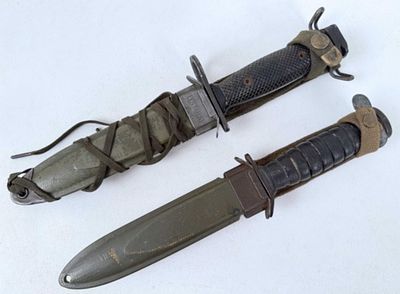WW II USM3 Trench Knife & US M7 Bayonet. (1) World War II US M3 2nd Type End of 1943 Imperial 