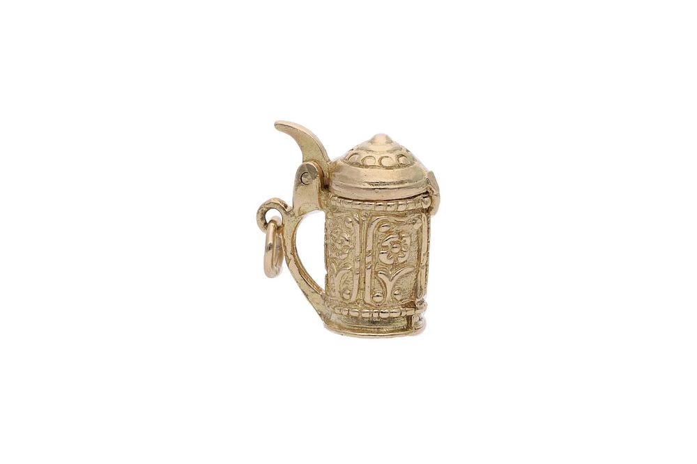 Lot 180: 9ct Gold Tankard Charm