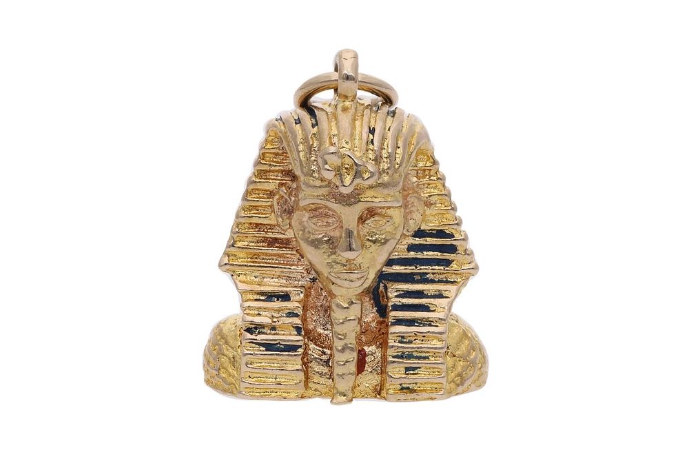Lot 190: Heavy 9ct Gold Egyptian Sarcophagus Mummy Charm