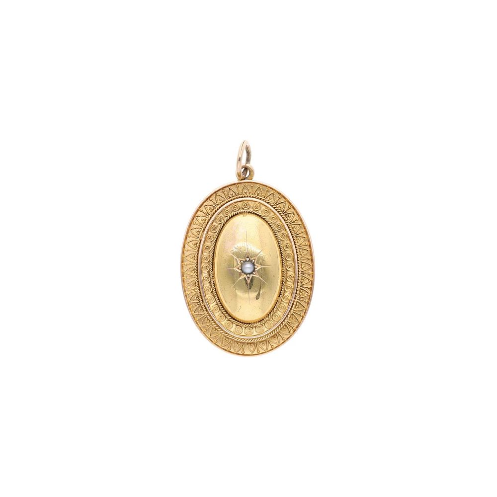 Lot 212: Victorian 15ct Gold and Pearl Pendant