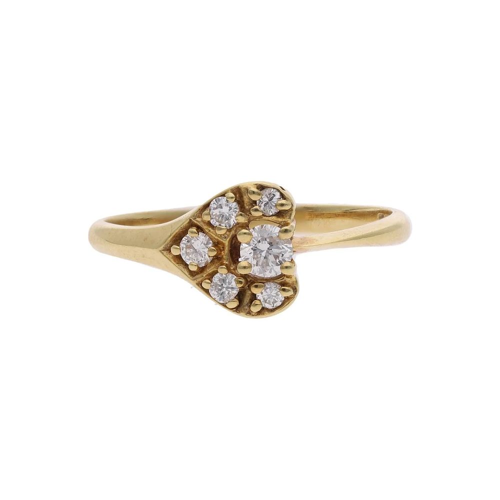 Lot 238: 18ct Gold and Diamond Heart Ring.