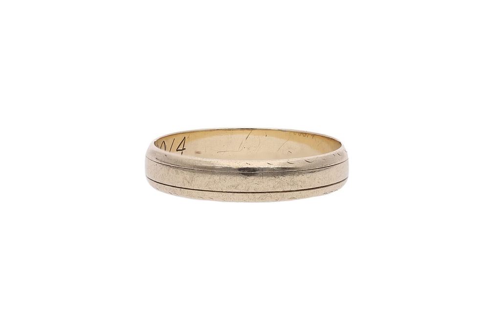 Lot 247: 9ct Gold Band Ring, Size M.