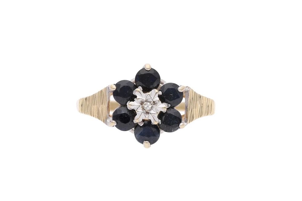 Lot 362: 9ct Gold Sapphire and Diamond Cluster Ring, Size 4.75 US | Size J UK