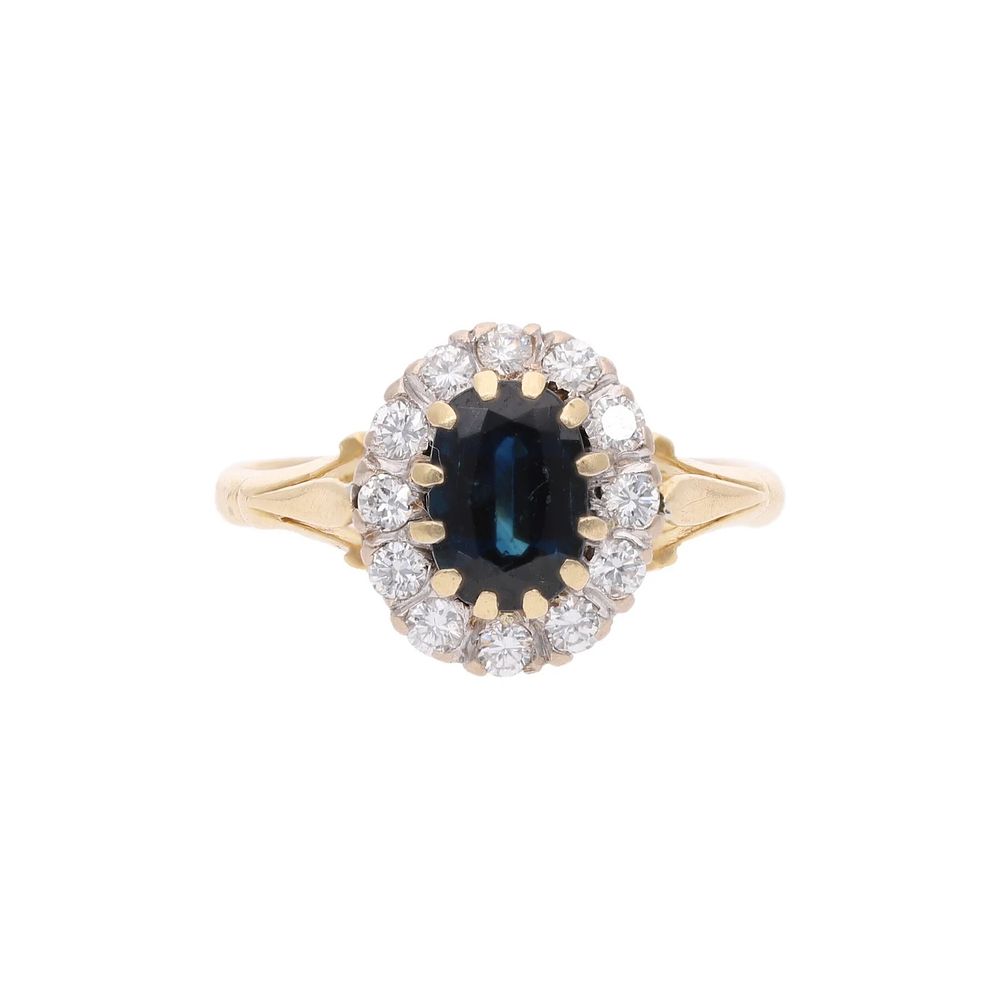 Lot 407: 18ct Gold Sapphire and Diamond Cluster Ring, Size 6.75 US | Size N UK