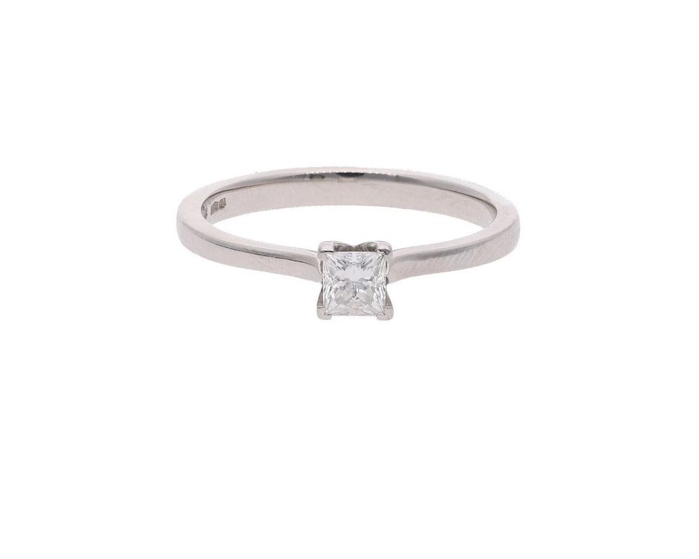 Lot 451: Platinum and Diamond Solitaire Ring.