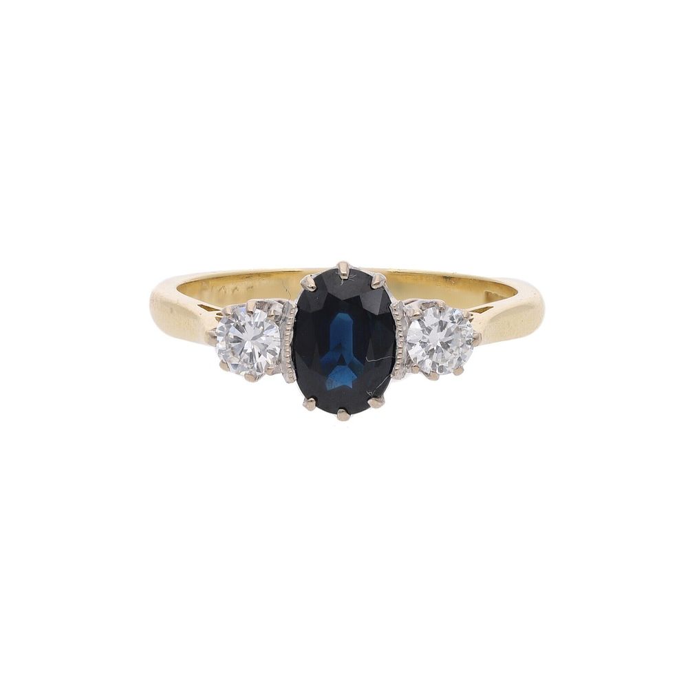 Lot 456: 18ct Gold Sapphire and Diamond Ring, Size M.