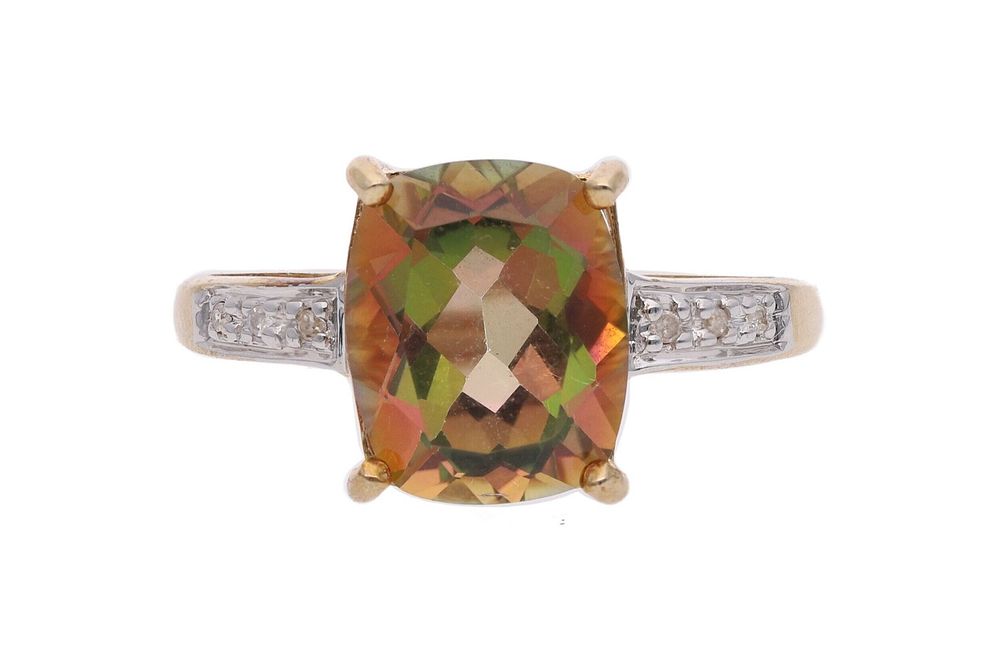 Lot 457: 9ct Gold Mystic Topaz and Diamond Ring, Size P.
