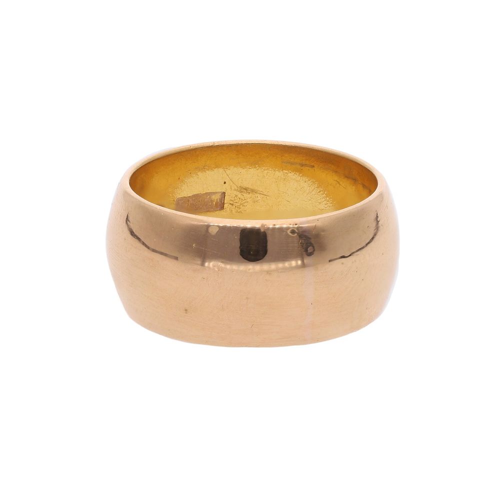 Lot 459: Heavy 22ct Gold Band Ring, Size M 1/2.