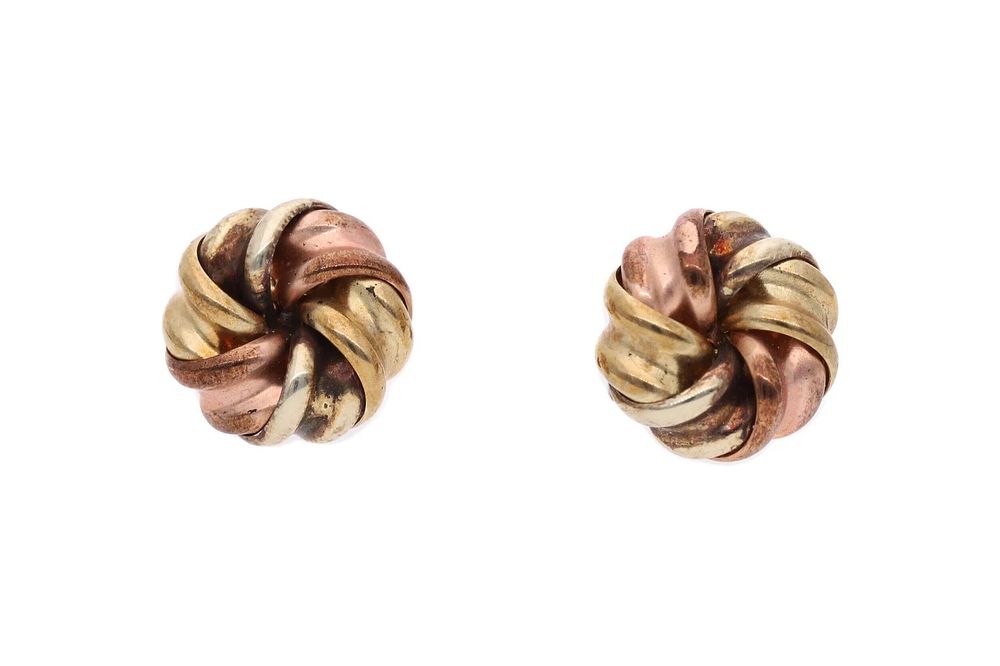 Lot 539: 9ct Gold Three Tone Earrings.