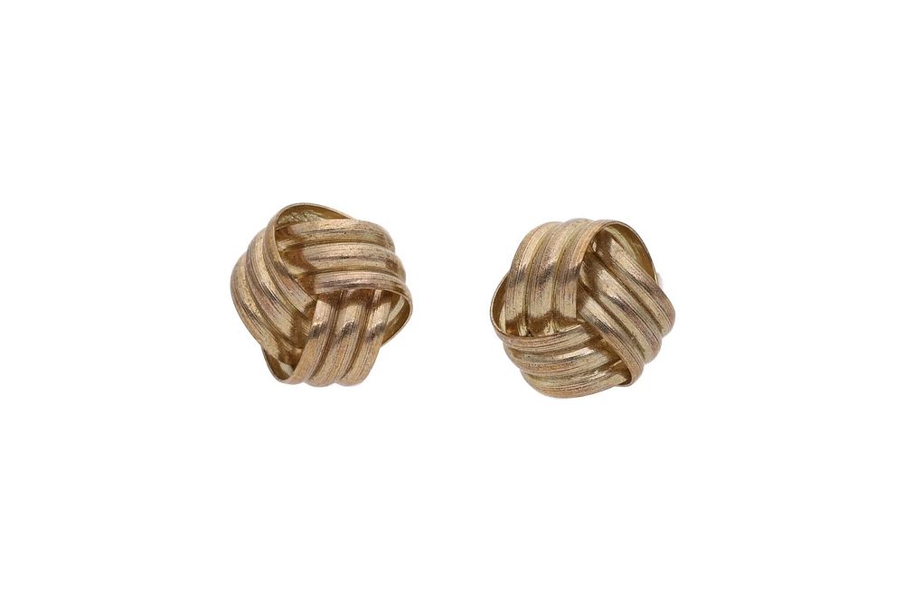 Lot 547: 9ct Gold Cross Over Stud Earrings.