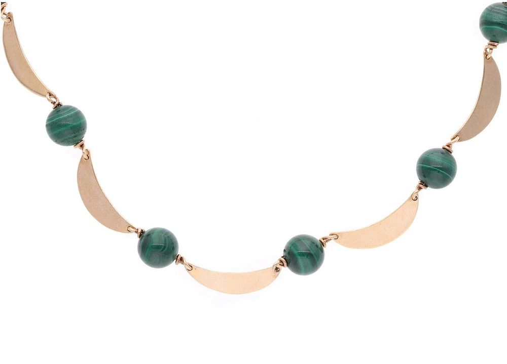Lot 570: 9ct Gold and Malachite Crescent Moon Style Necklace, 16.5 Inches Long.