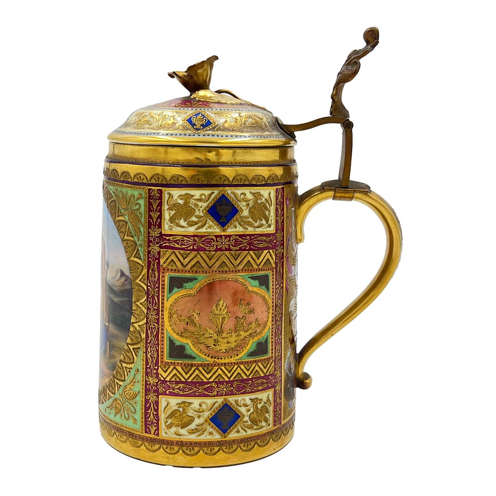 Lot 201: 19TH CENTURY VIENNA PORCELAIN TANKARD