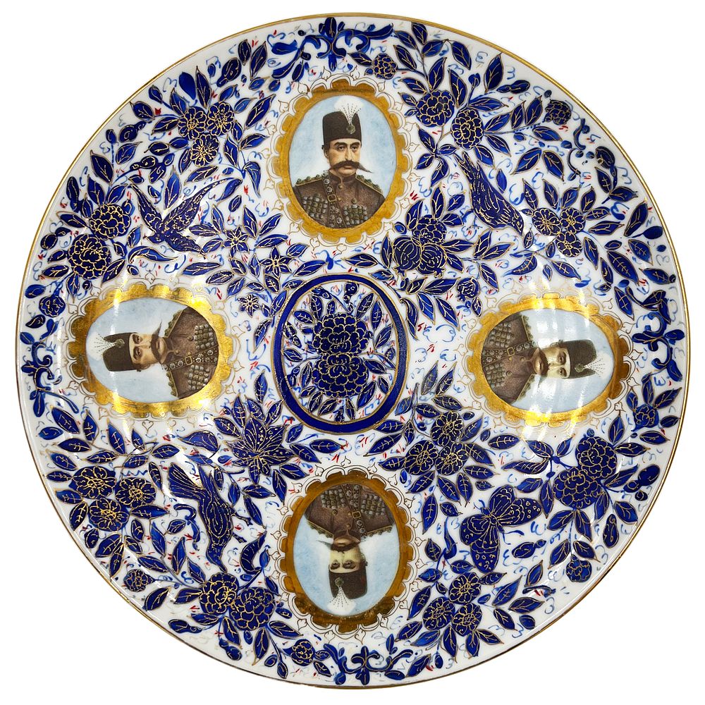 Lot 207: QAJAR PORCELIAN PLATE DEPICTS NASIR ALDIN SHAH