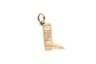 9ct Gold Boots Charm 
HALLMARKS: marked for 9ct Gold 
MEASUREMENT: 21mm long by 11.3mm wide 